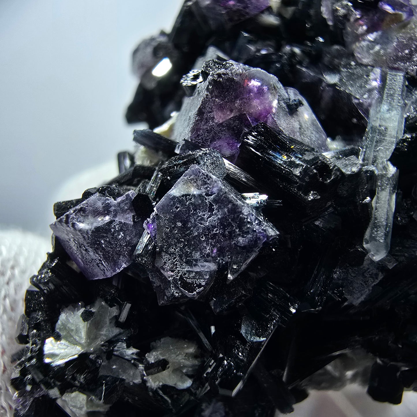 Colorful Phantom Fluorite Cubes Muscovite Schorl Tourmaline Erongo, Namibia 51*37*21mm