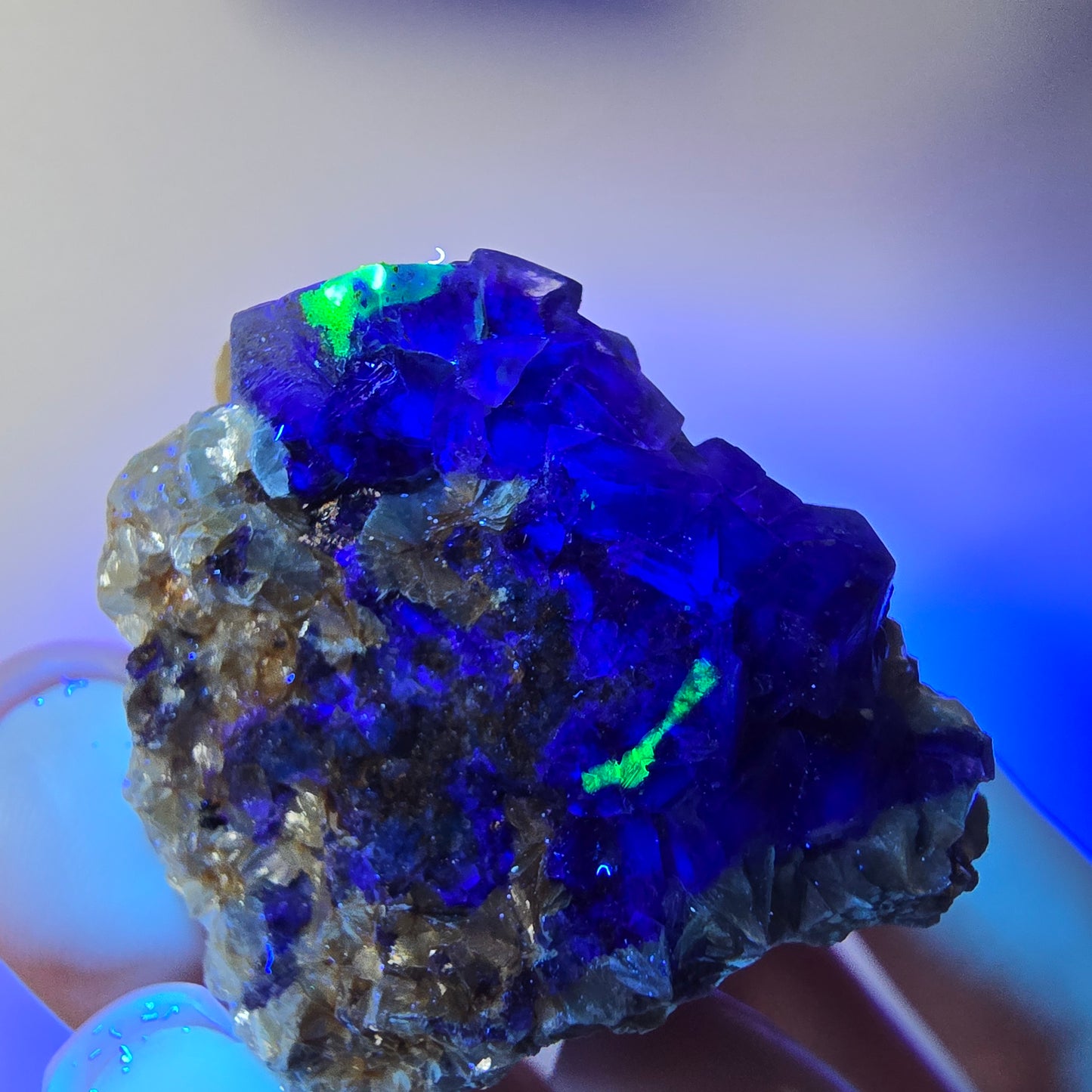 Cubes de fluorite fantôme colorés, hyalite, spécimen de muscovite, Erongo, Namibie, 42 x 39 x 28 mm