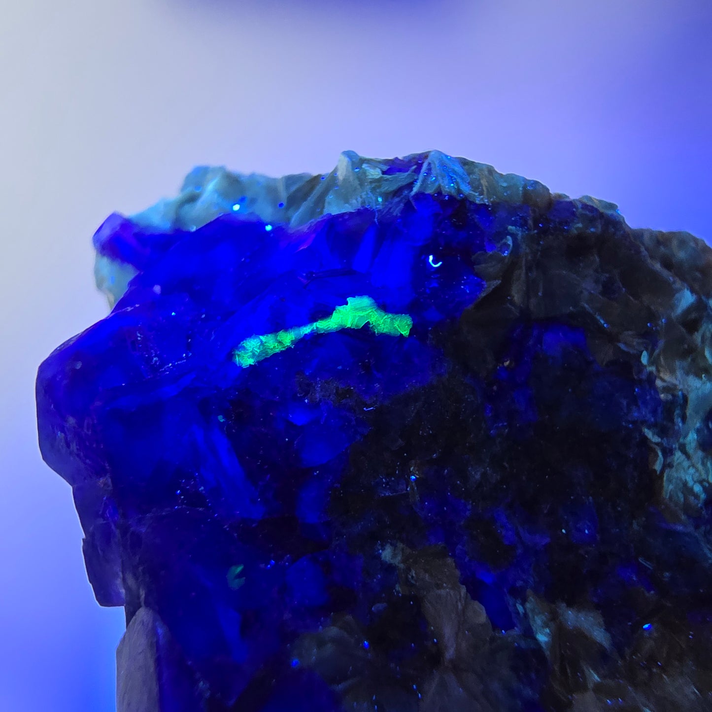 Cubes de fluorite fantôme colorés, hyalite, spécimen de muscovite, Erongo, Namibie, 42 x 39 x 28 mm