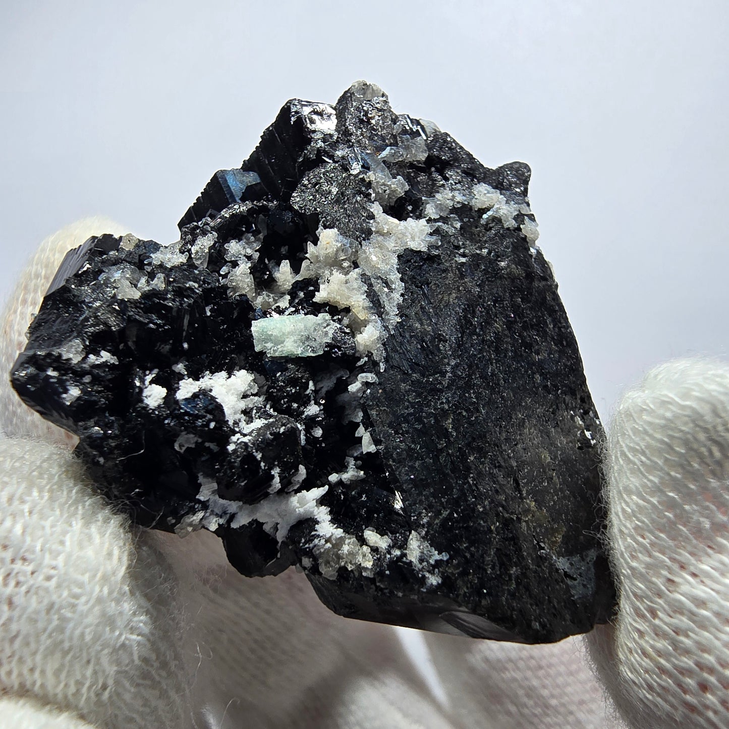 Symmetrische Schörl Turmalin, Rauchquarz Stufe Erongo, Namibia 40*39*19mm