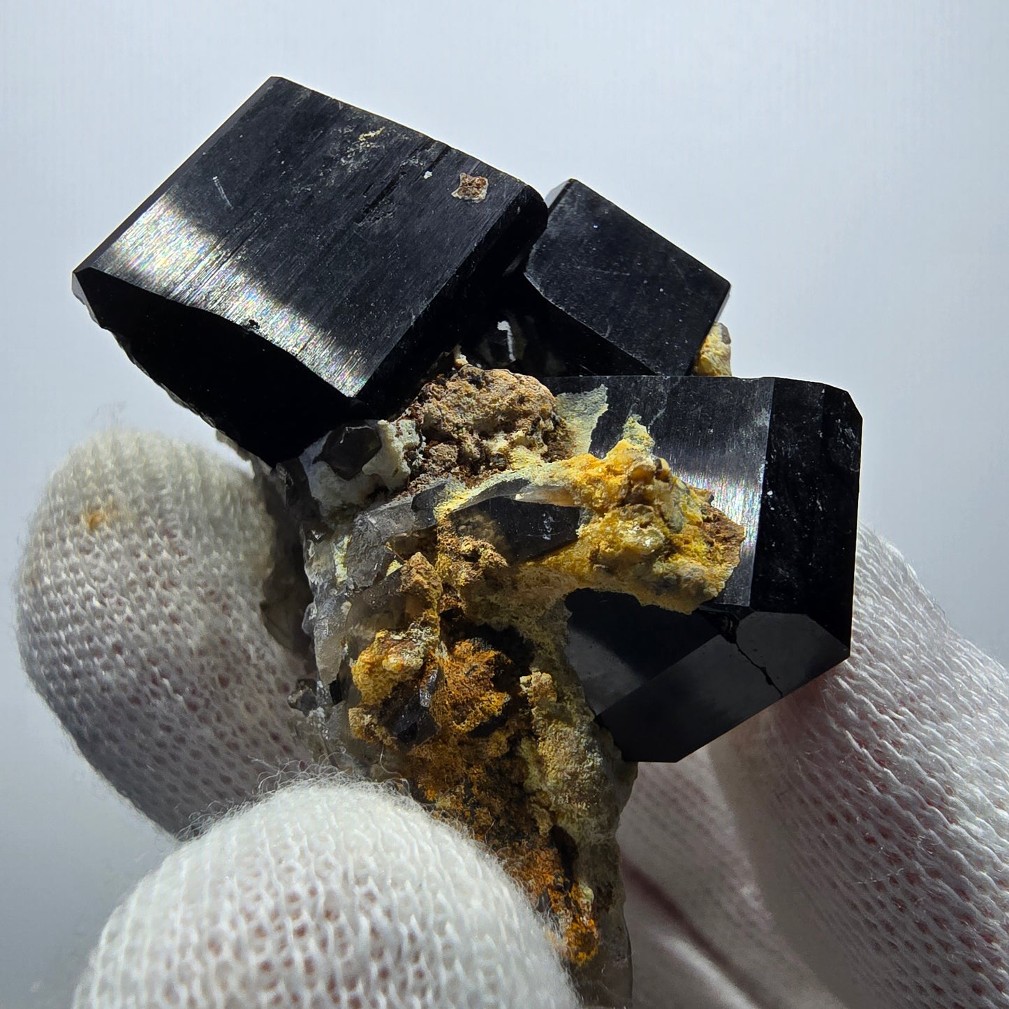 Tourmaline Schörl symétrique, quartz fumé, stade hyalite Erongo Namibie 52*34*20mm