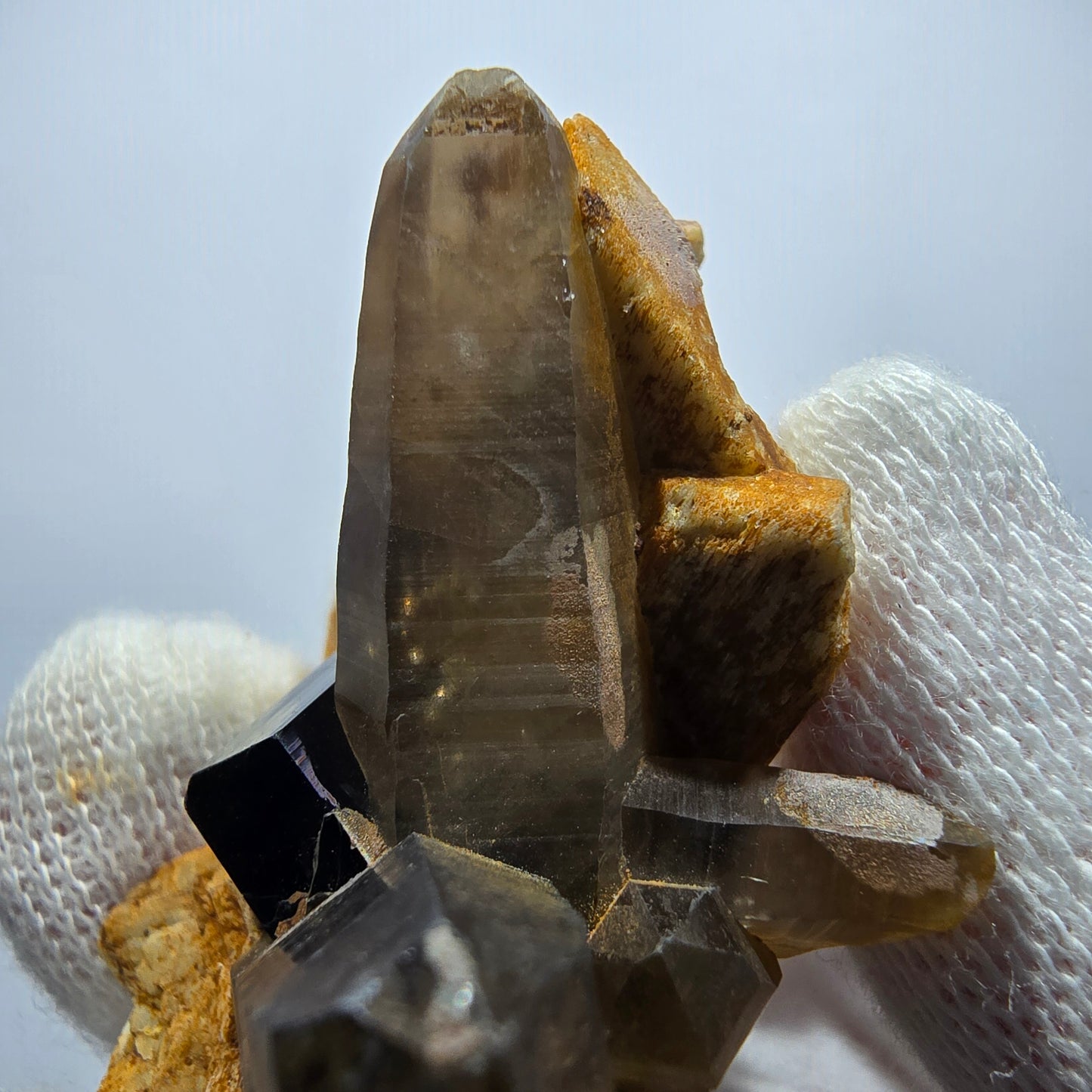 Tourmaline Schörl, quartz fumé, hyalite, stade orthose Erongo, Namibie 48*35*27mm