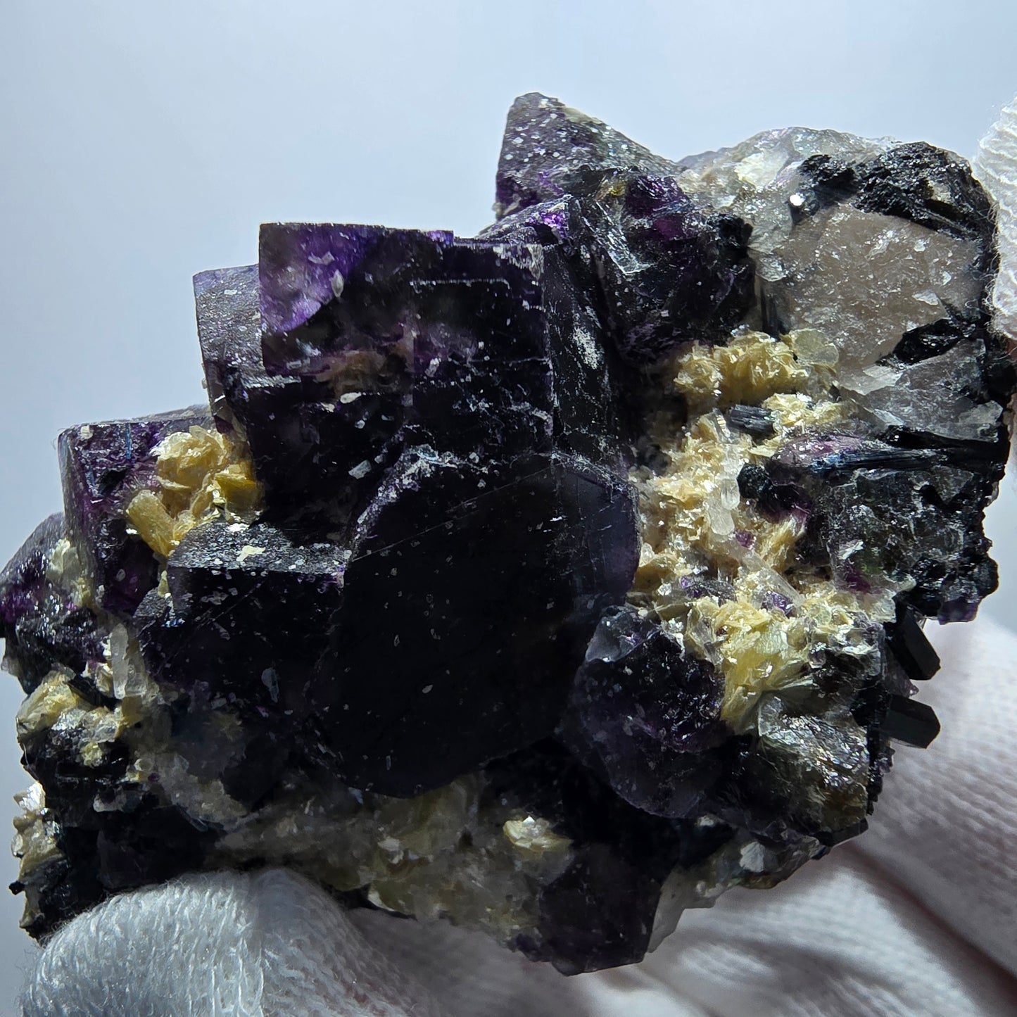 Colorful Phantom Fluorite Cubes Schorl Tourmaline Muscovite Erongo, Namibia 62*41*36mm