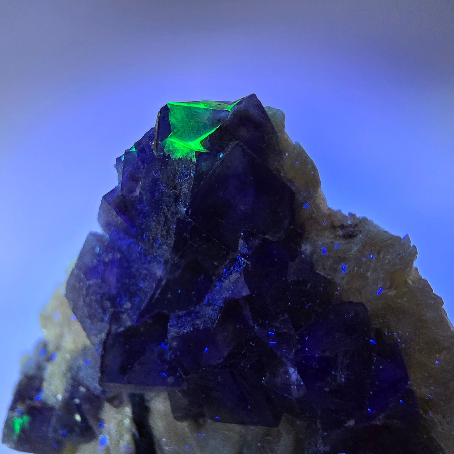 Colorful Phantom Fluorite Cubes Schorl Tourmaline Muscovite Erongo, Namibia 53*45*21mm