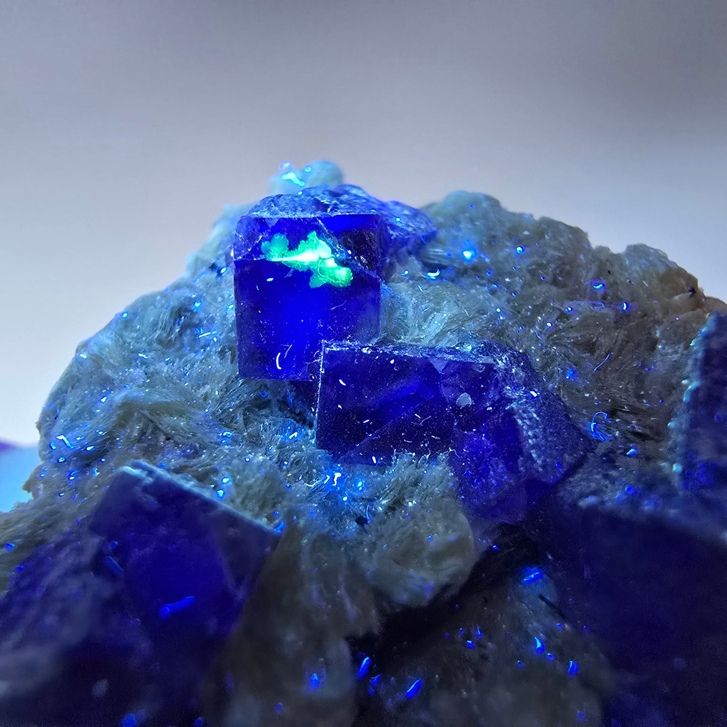 Colorful Phantom Fluorite Cubes Schorl Tourmaline Muscovite Erongo, Namibia 53*45*21mm