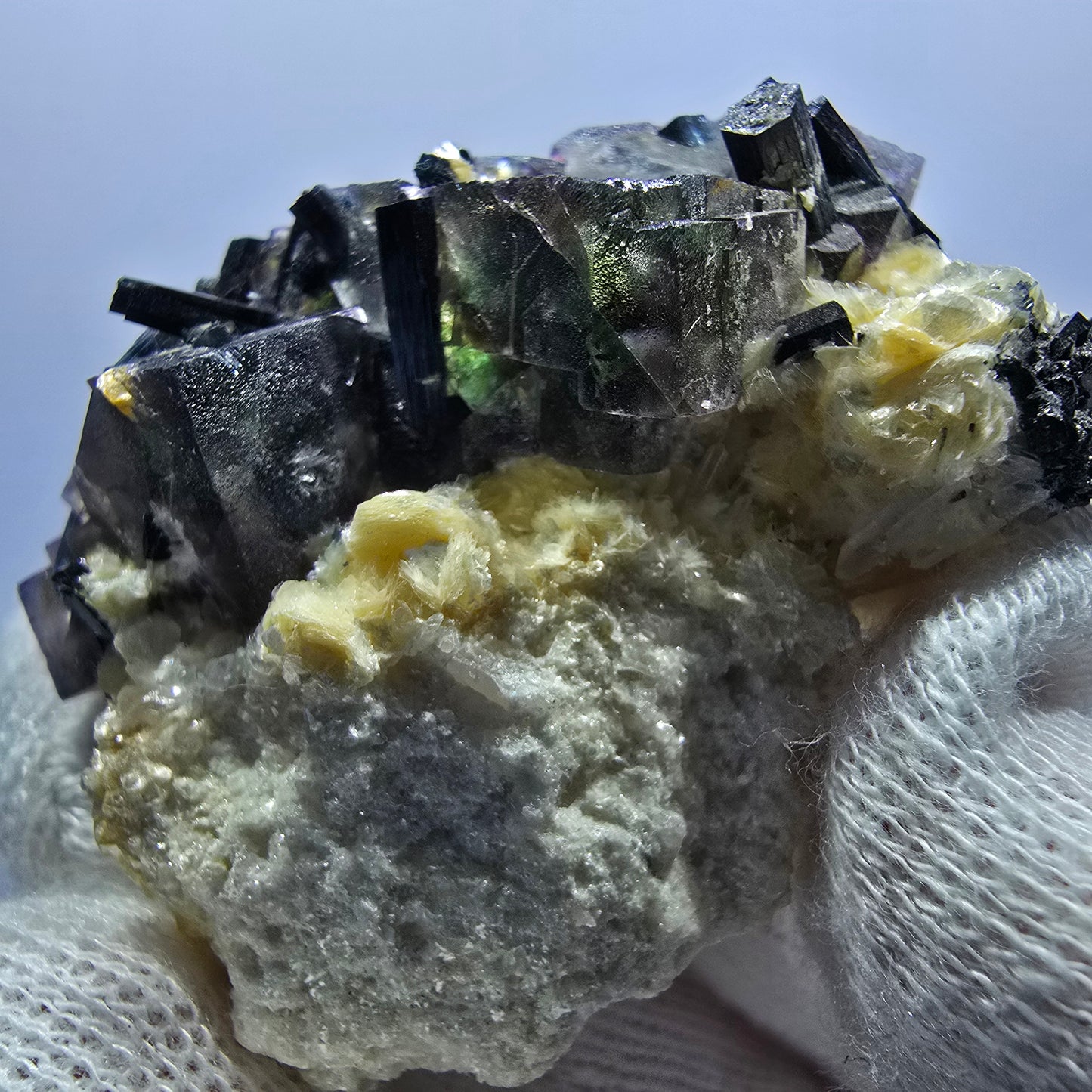 Colorful Phantom Fluorite Cubes Schorl Tourmaline Muscovite Erongo, Namibia 52*50*35mm
