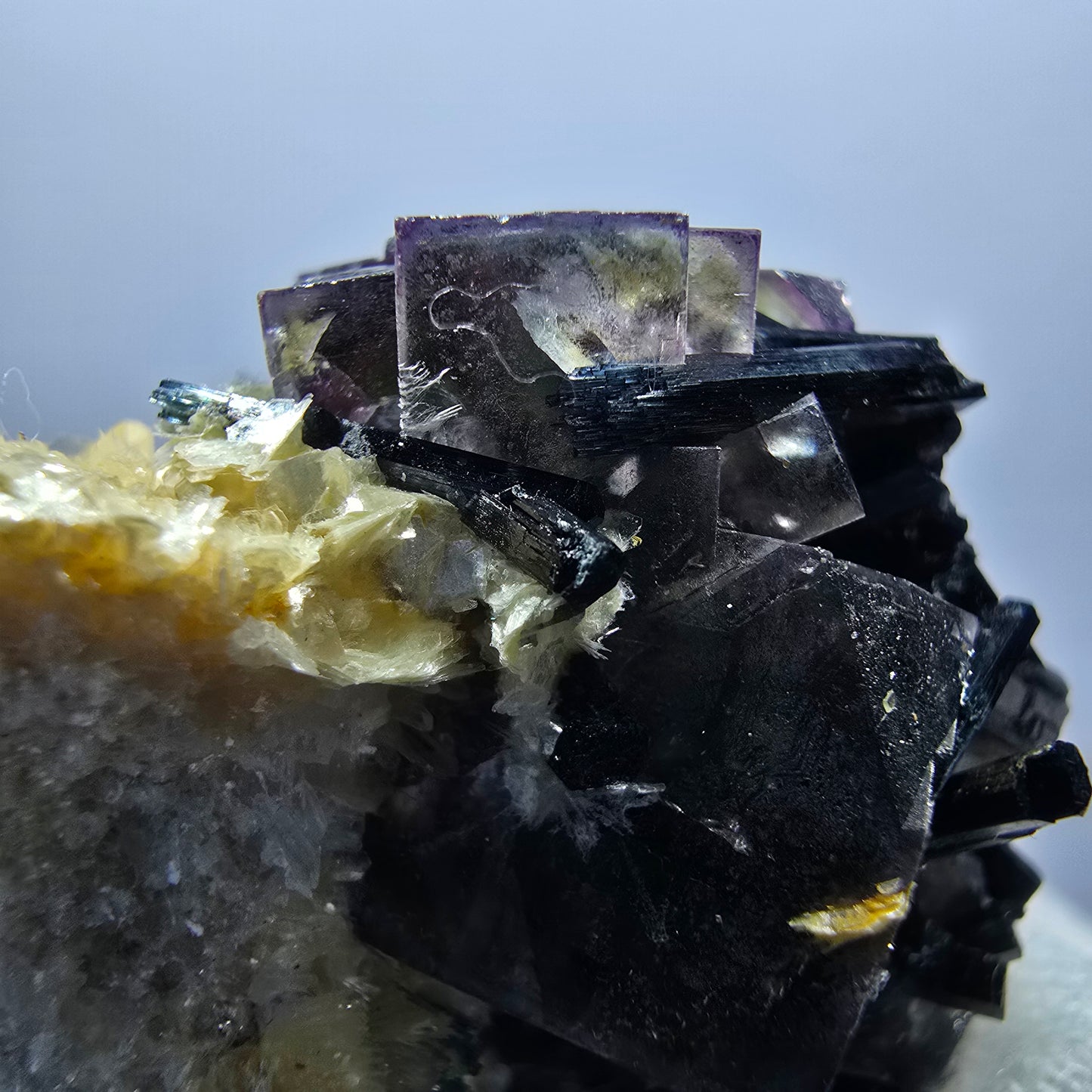 Colorful Phantom Fluorite Cubes Schorl Tourmaline Muscovite Erongo, Namibia 52*50*35mm