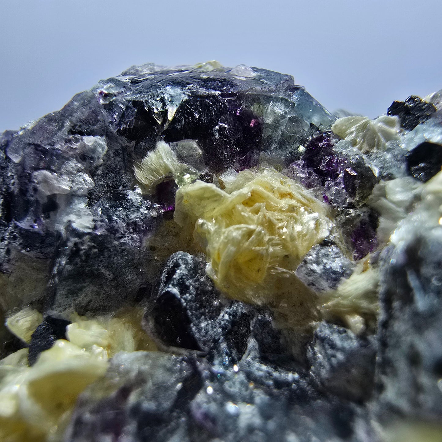 Colorful Phantom Fluorite Cubes Schorl Tourmaline Muscovite Erongo, Namibia 60*45*31mm