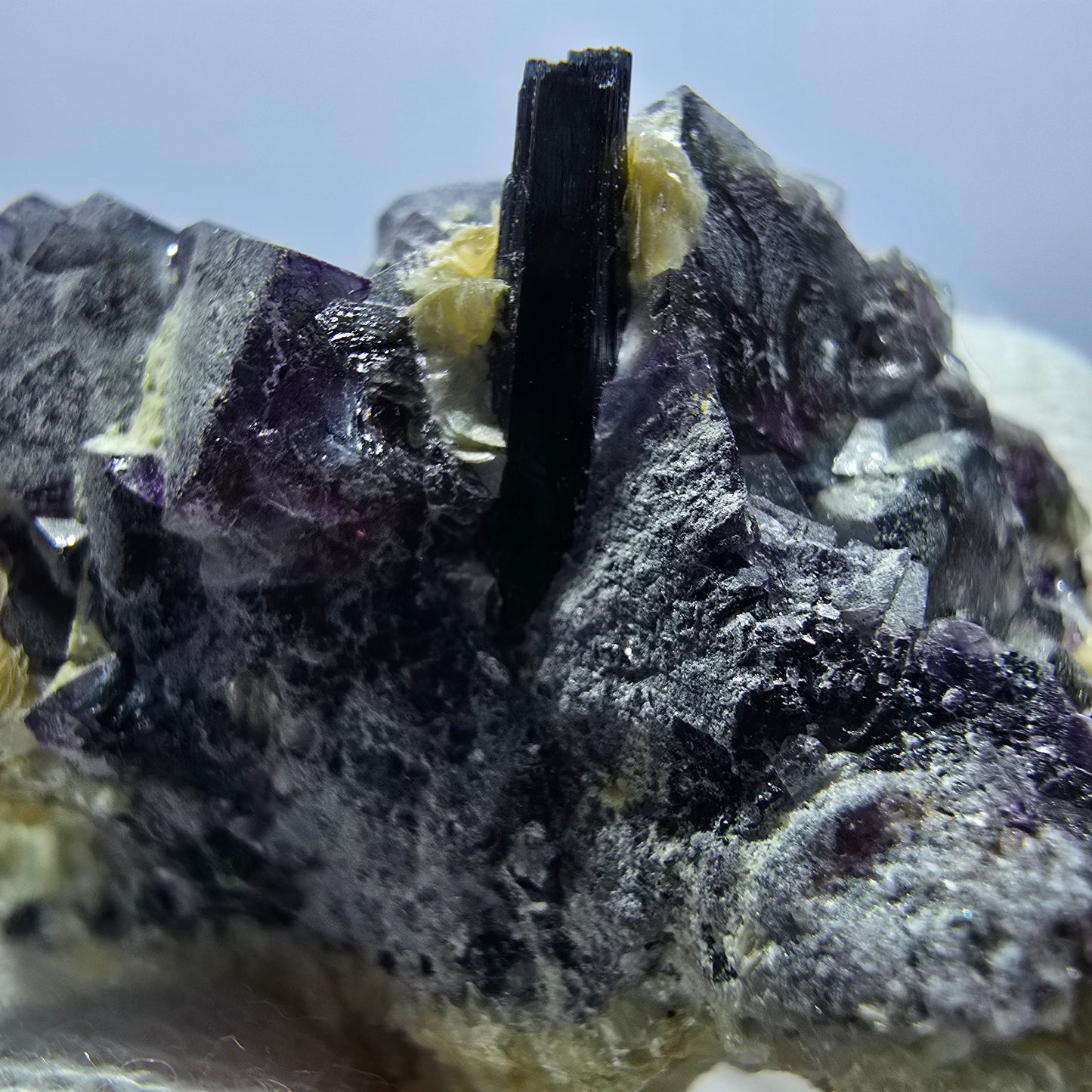 Colorful Phantom Fluorite Cubes Schorl Tourmaline Muscovite Erongo, Namibia 60*45*31mm