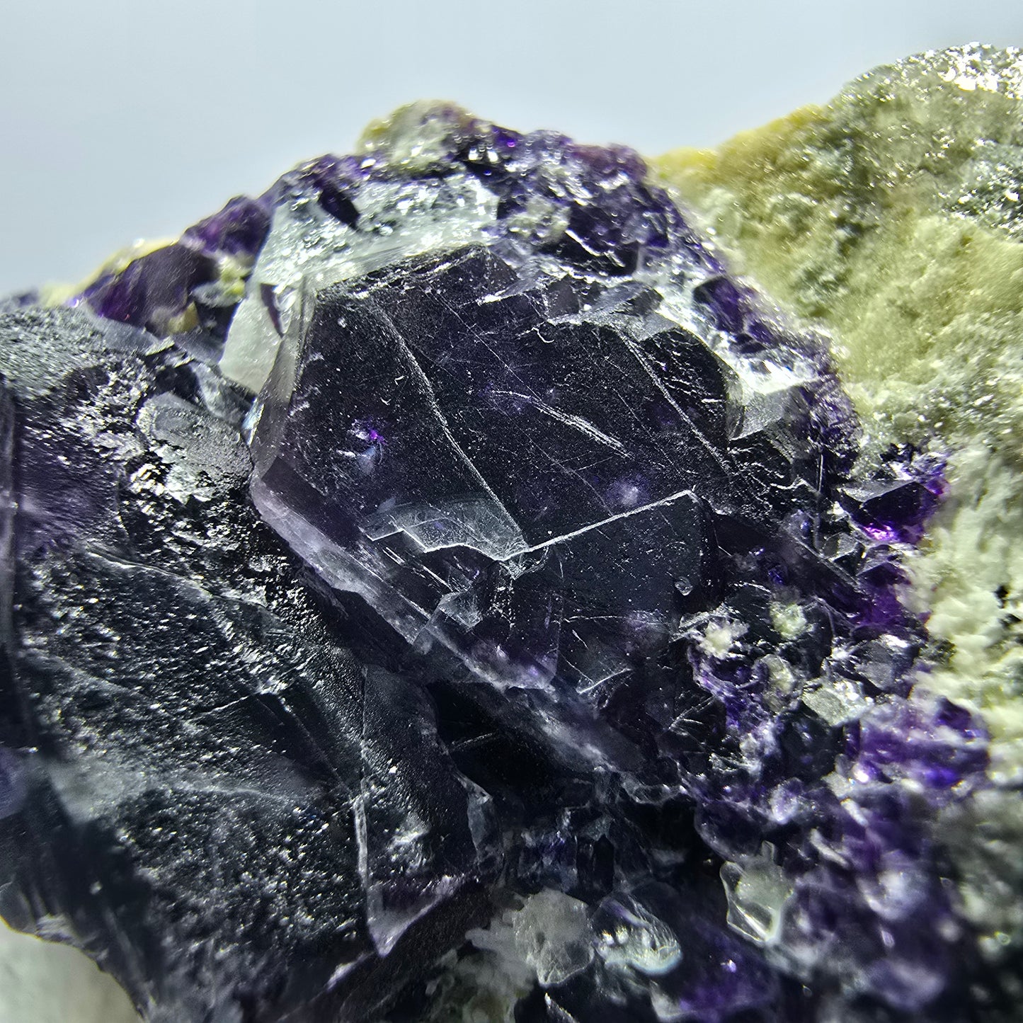 Cube de fluorite fantôme, spécimen d'orthose, Erongo, Namibie, 52 x 41 x 30 mm