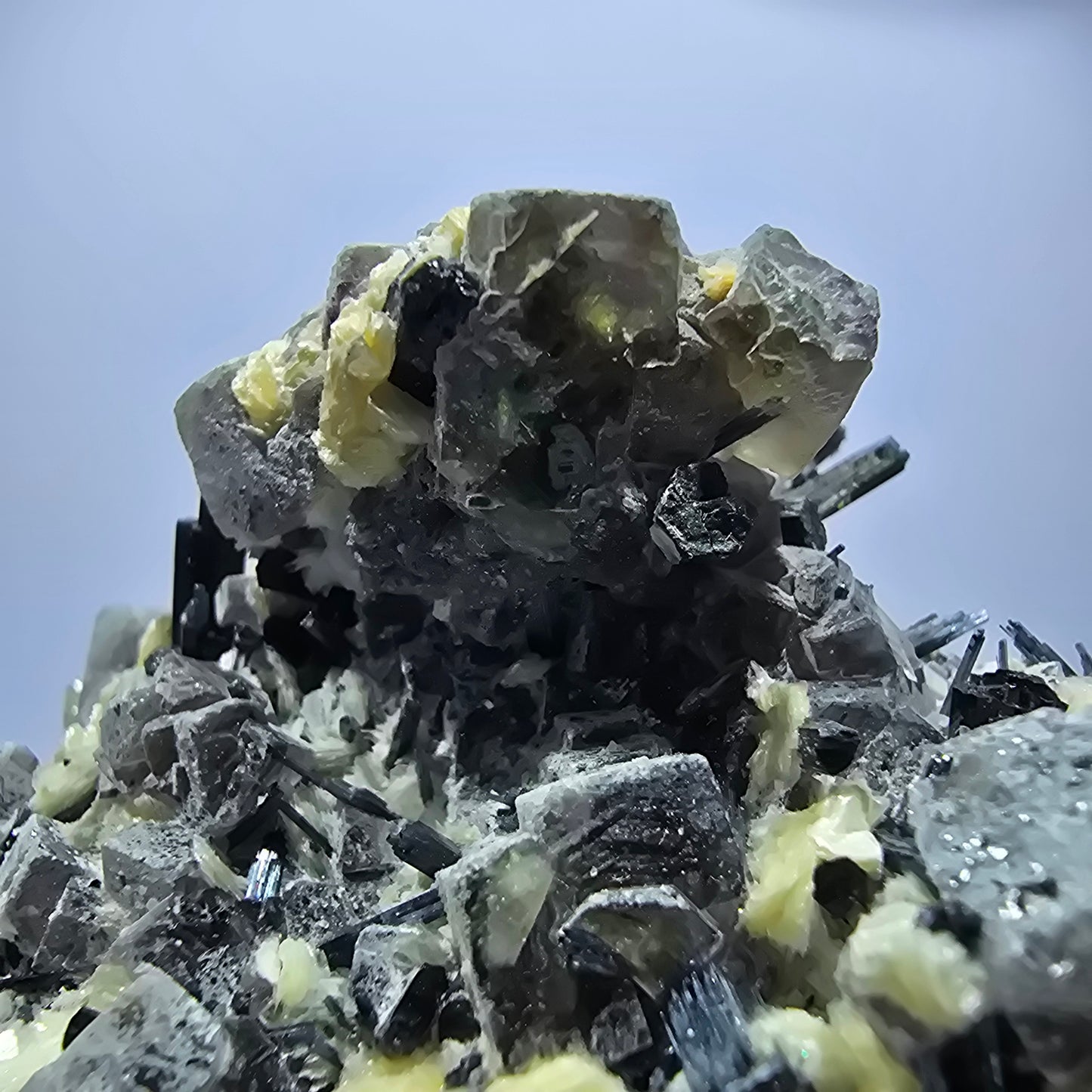 Colorful Phantom Fluorite Cubes Schorl Tourmaline Muscovite Erongo, Namibia 95*71*57mm