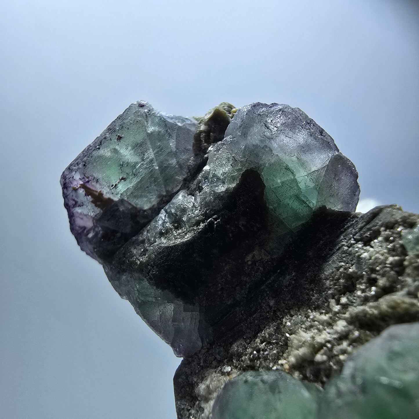 Fluorite fantôme zonale Schörl Tourmaline Muscovite Hyalite Erongo, Namibie 83*45*47mm
