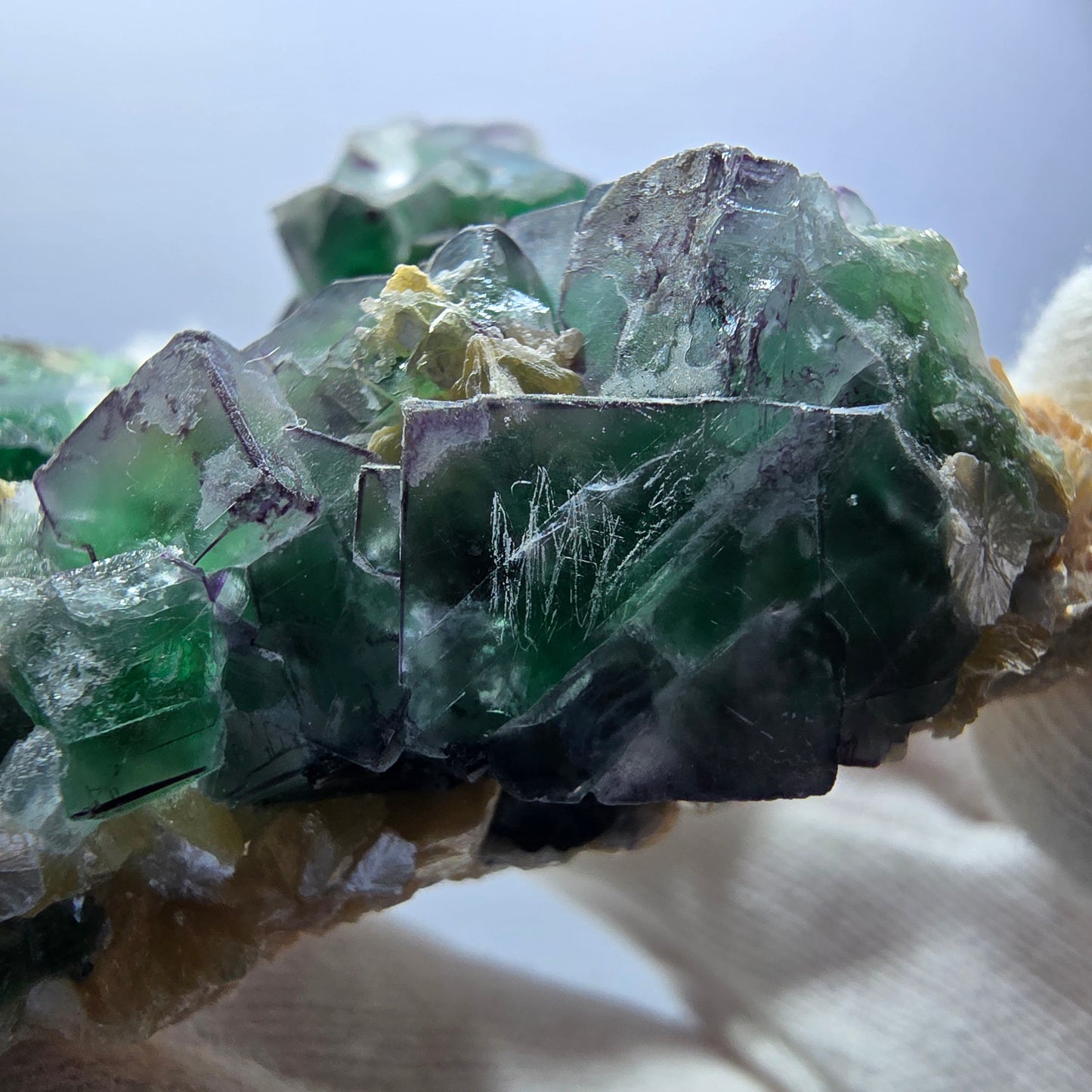 Phantom Fluorit zonal Schörl Rauchquarz Muskovit Hyalit Erongo, Namibia 69*56*40mm