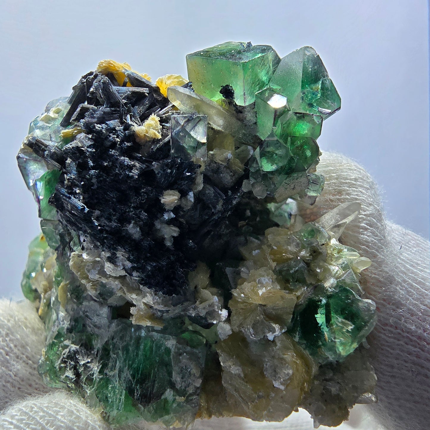 Phantom Fluorit zonal Schörl Rauchquarz Muskovit Erongo, Namibia 56*45*38mm