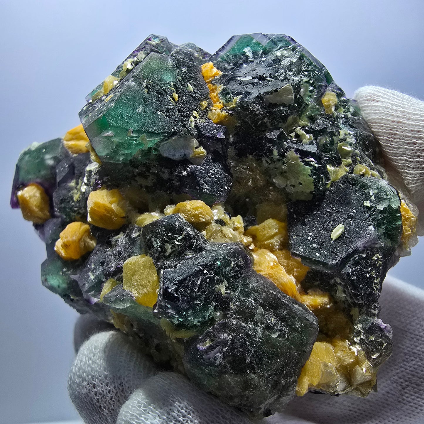 Fluorite fantôme hexagonale, hyalite, tourmaline Schörl, muscovite Erongo, Namibie 93*73*42mm