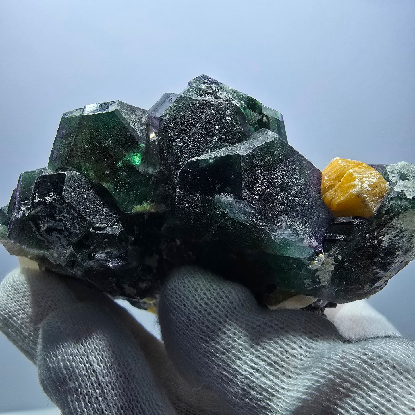 Fluorite fantôme hexagonale, hyalite, tourmaline Schörl, muscovite Erongo, Namibie 93*73*42mm
