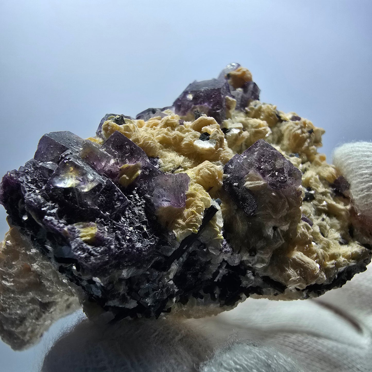 Bunte Phantom Fluorit Würfel Schörl Turmalin Muskovit Erongo, Namibia 67*56*38mm