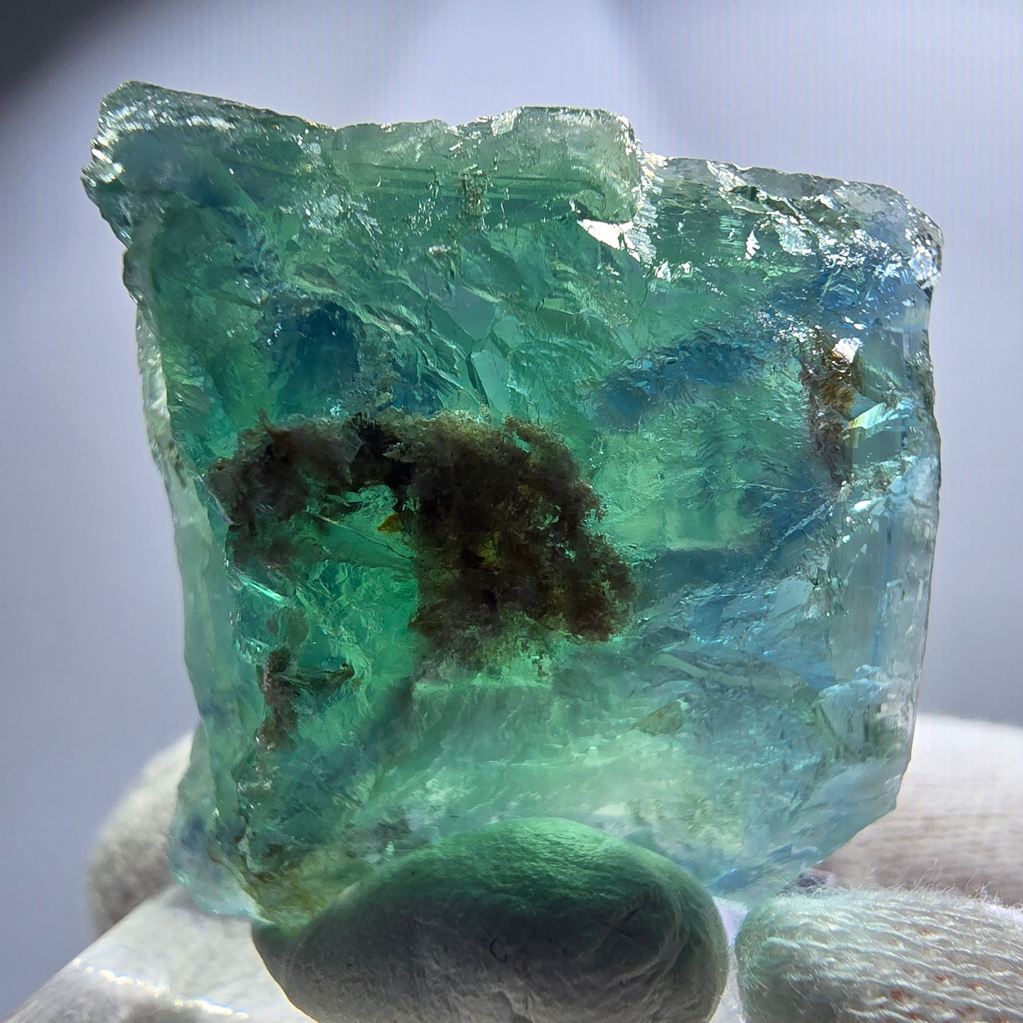 Cube de fluorite fantôme, vert turquoise parqueté, Okorusu, Namibie, 32 x 30 x 20 mm