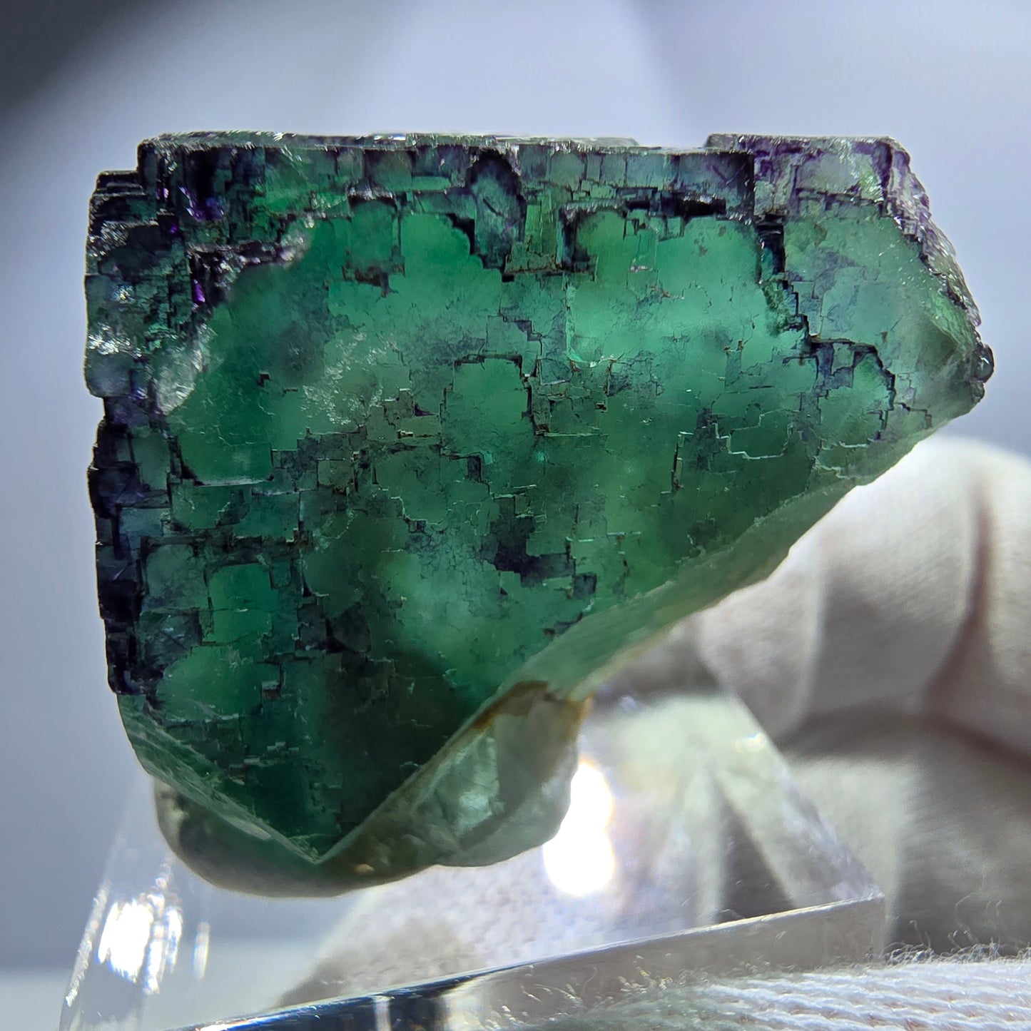 Cube de fluorite fantôme, parquet zonal vert violet Okorusu, Namibie 38*36*23mm