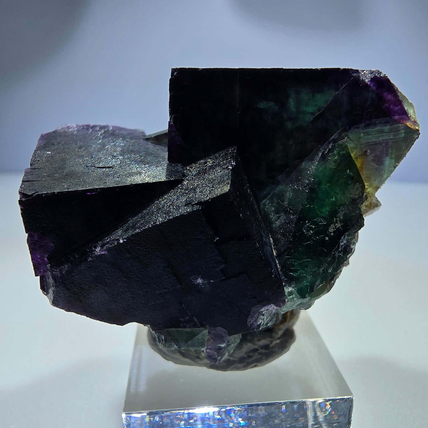 Seltene Phantom Fluorit Würfel Stufe zonal grün lila Okorusu, Namibia 49*38*37mm