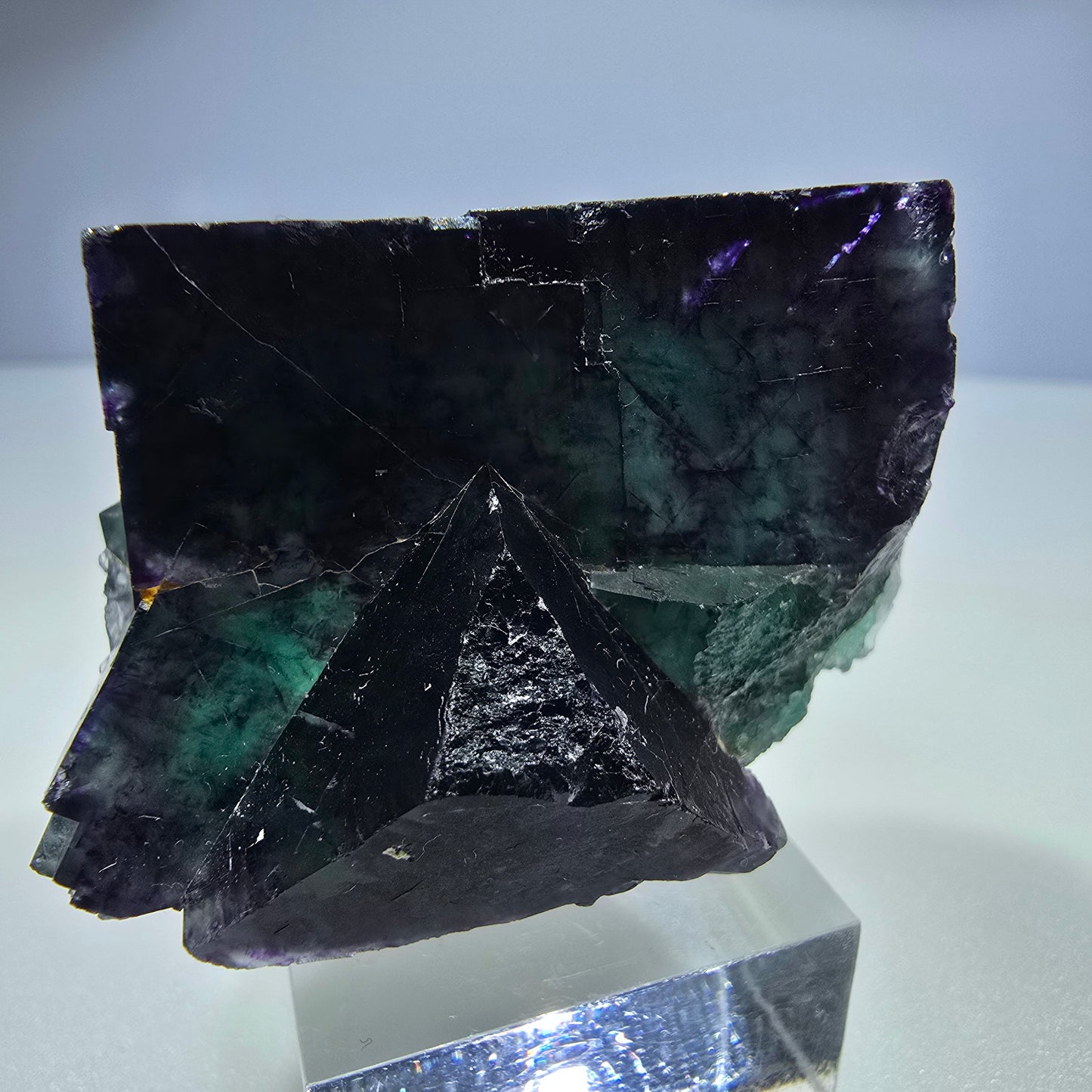 Seltene Phantom Fluorit Würfel Stufe zonal grün lila Okorusu, Namibia 54*48*44mm
