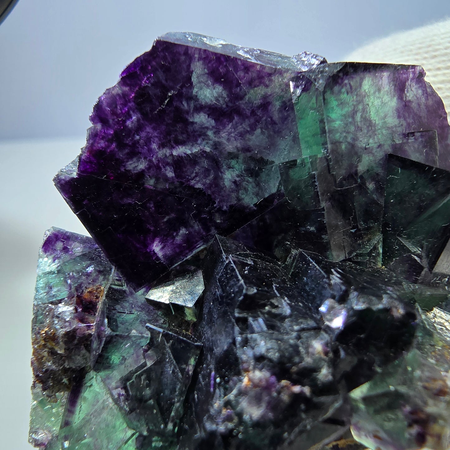 Seltene Phantom Fluorit Würfel Stufe zonal grün lila Okorusu, Namibia 43*38*18mm