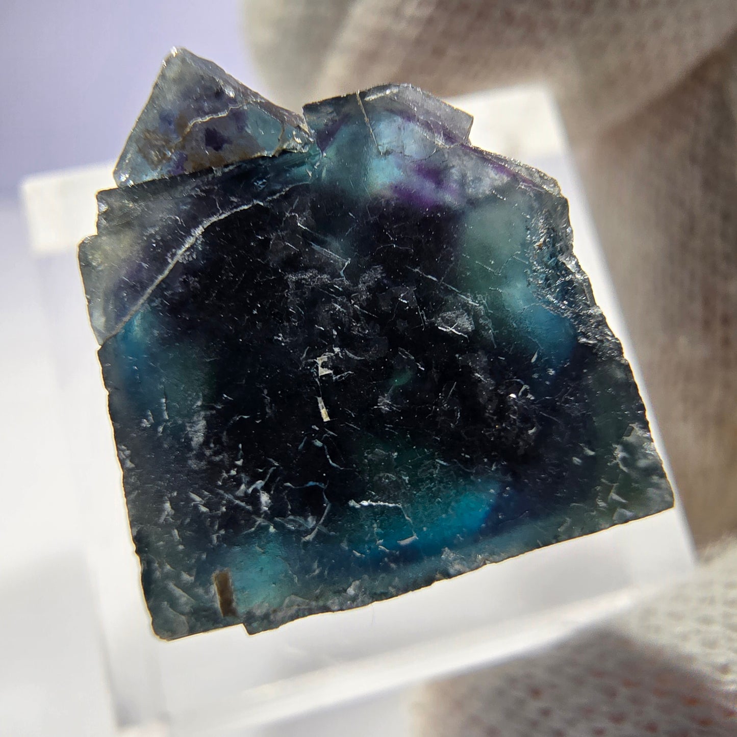 Spécimen de cube de fluorite fantôme, zonal - Nouvelle découverte ! Okorusu, Namibie 22*16*16mm