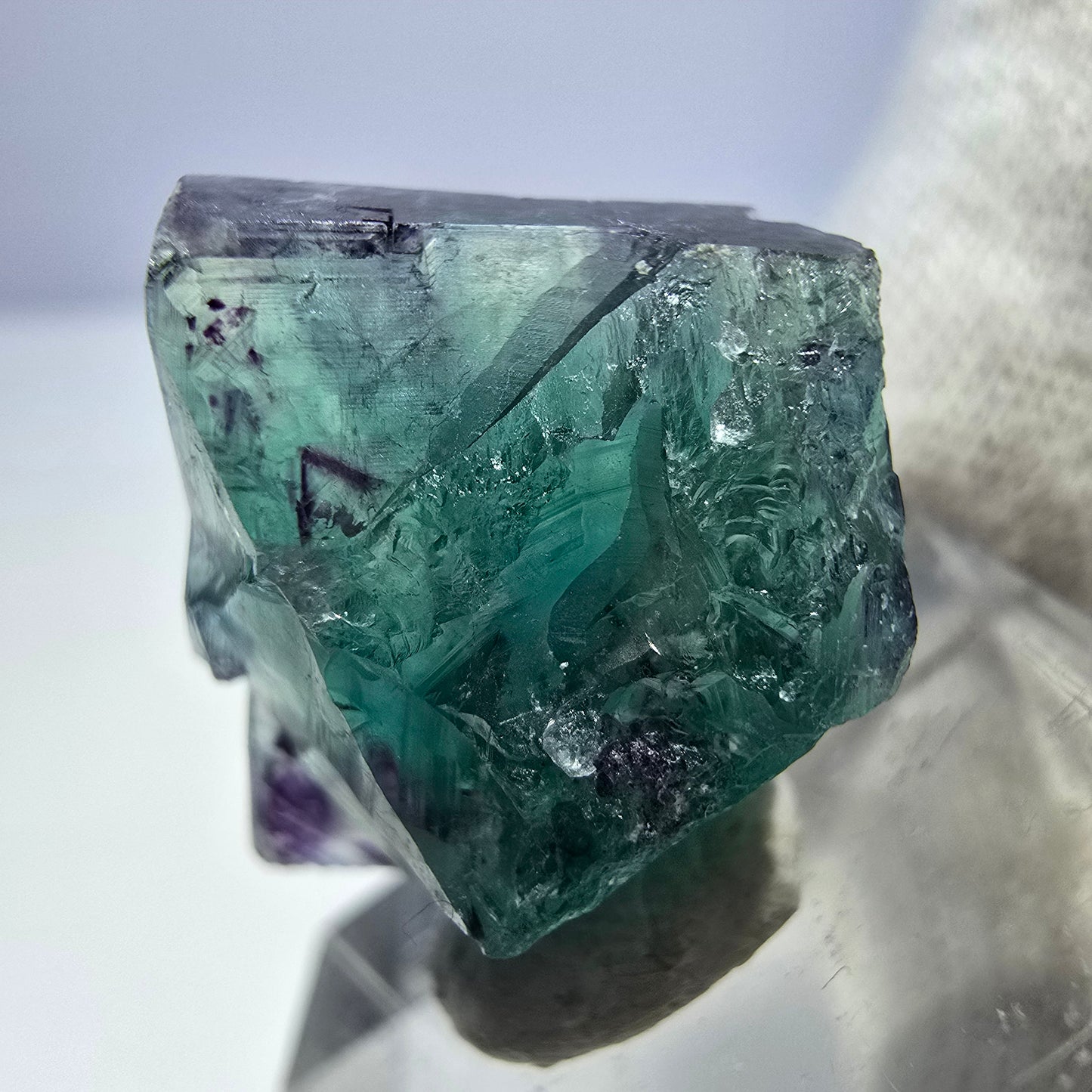Rare cube de fluorite fantôme, vert violet zonal Okorusu, Namibie 22 x 22 x 12 mm