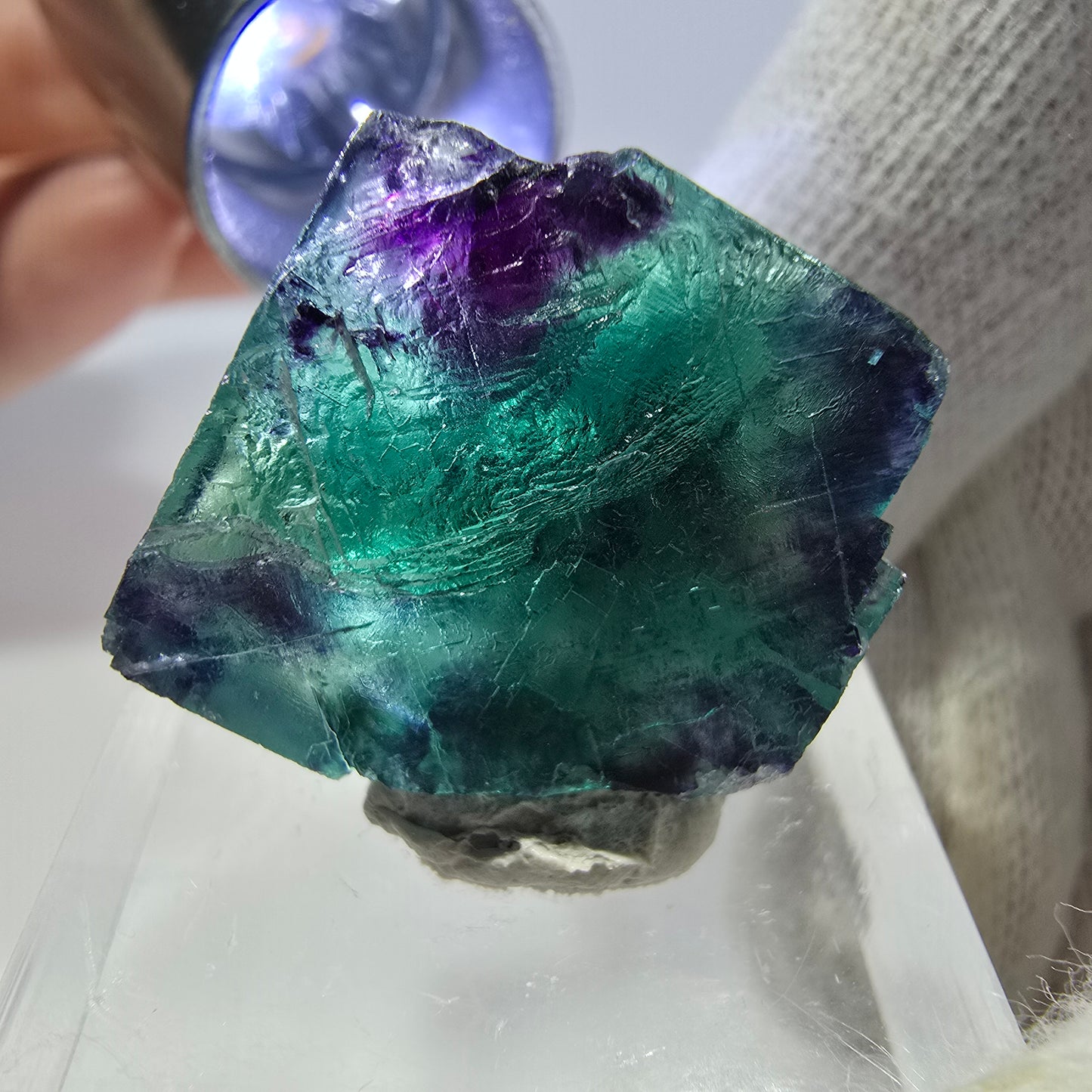 Rare cube de fluorite fantôme, vert violet zonal Okorusu, Namibie 26*24*18 mm