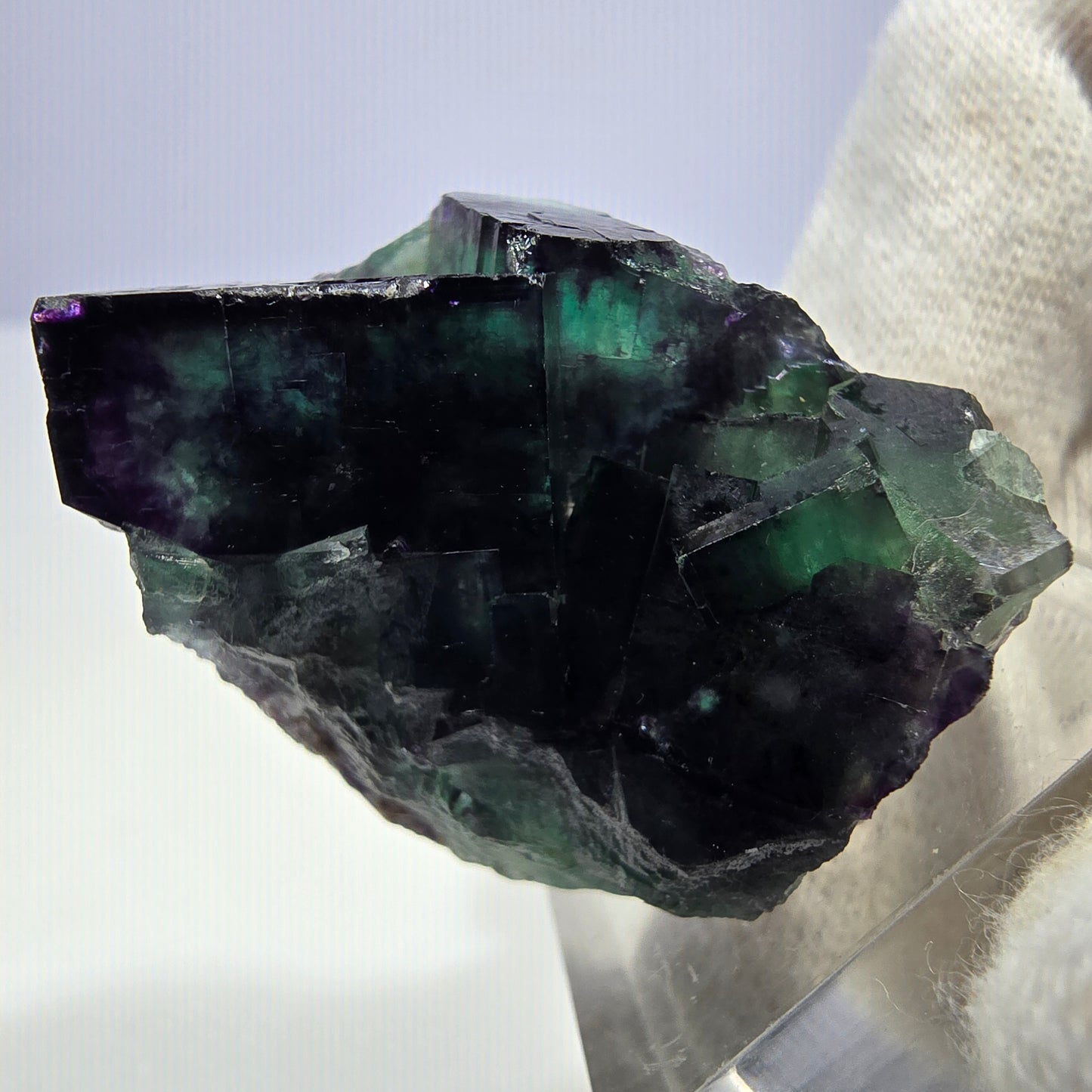 Klare Phantom Fluorit Würfel Stufe zonal grün lila Okorusu, Namibia 36*31*23mm