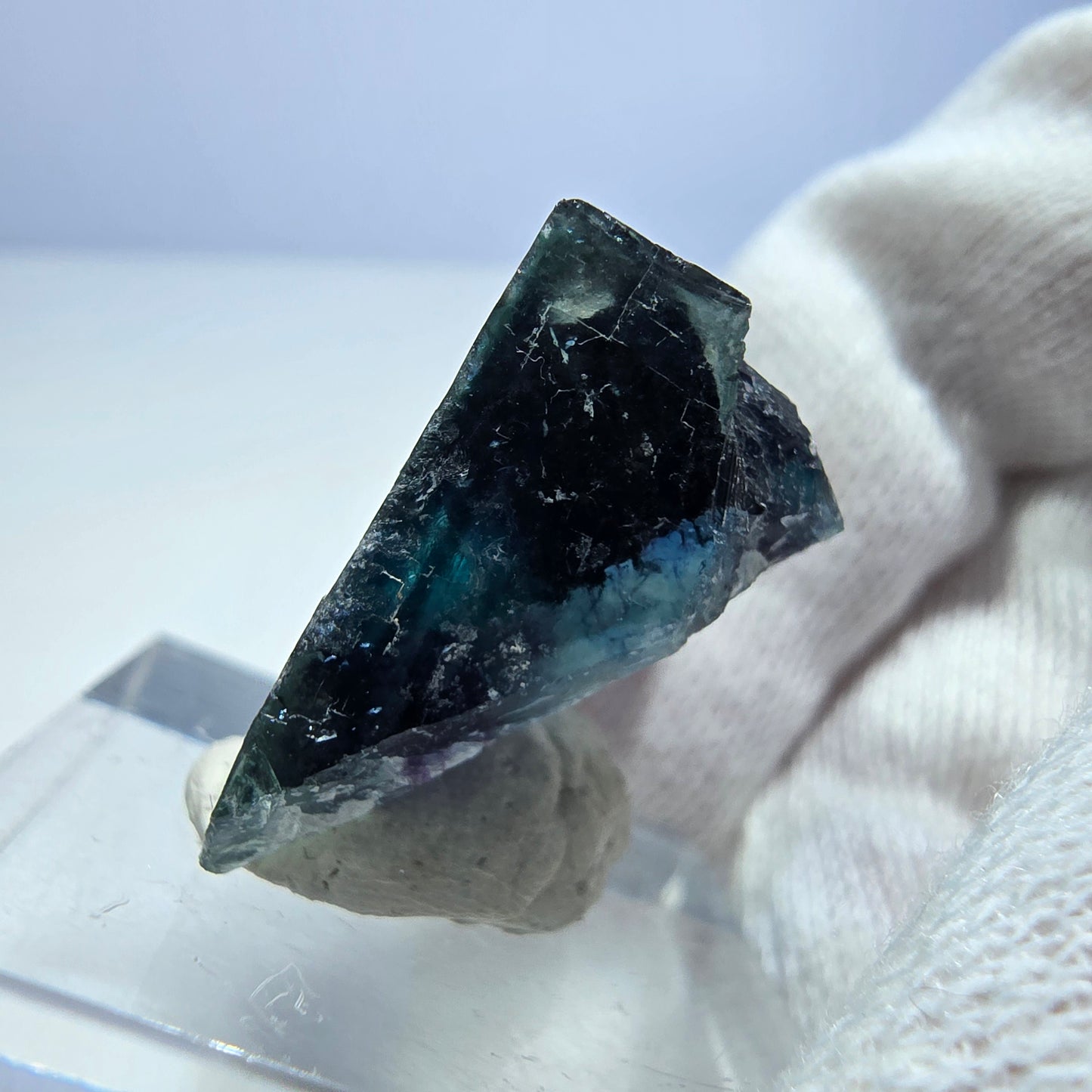 Cube de fluorite fantôme, zonal - Nouvelle découverte ! Okorusu, Namibie 30*27*13mm