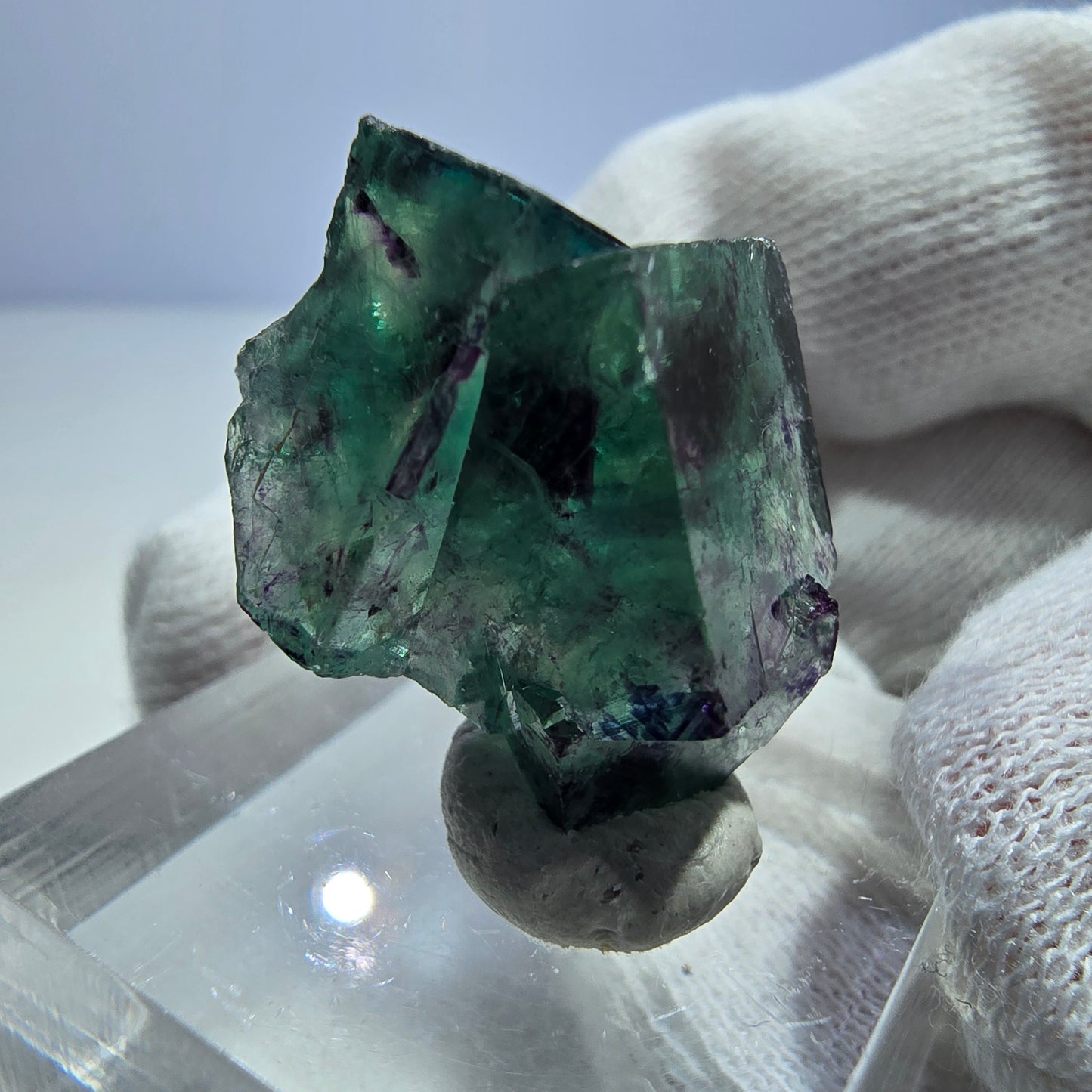 Spécimen rare de cube de fluorite fantôme, vert zonal et violet, Okorusu, Namibie, 25 x 21 x 15 mm