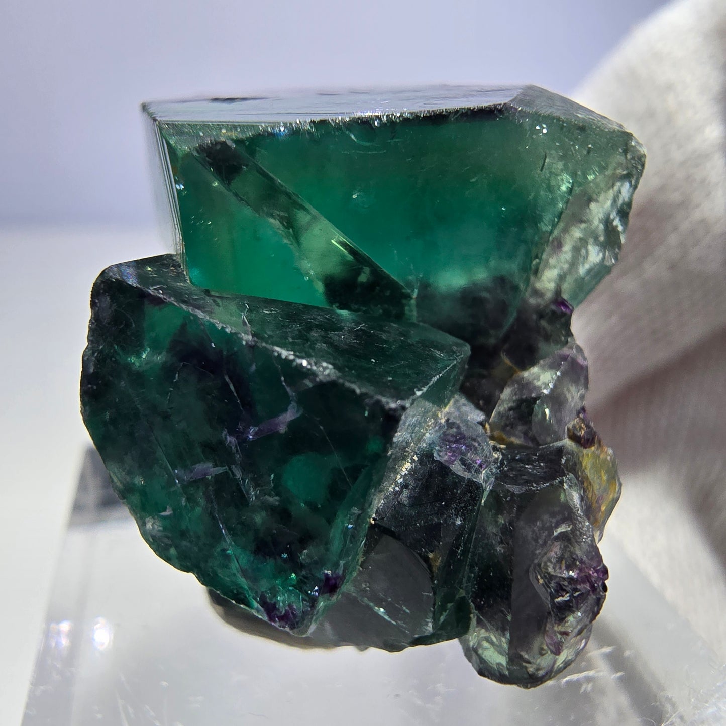 Spécimen rare de cube de fluorite fantôme, vert-violet zonal, Okorusu, Namibie, 32 x 20 x 22 mm