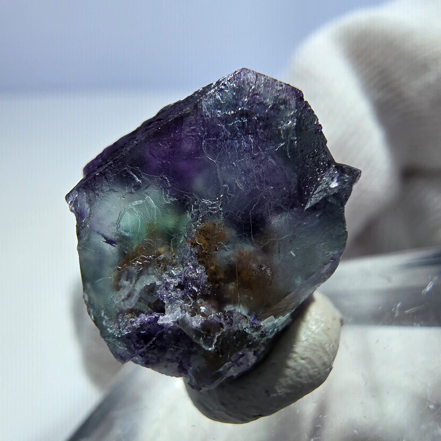 Rare spécimen de cube de fluorite fantôme, vert-violet zonal, Okorusu, Namibie, 16 x 14 x 14 mm