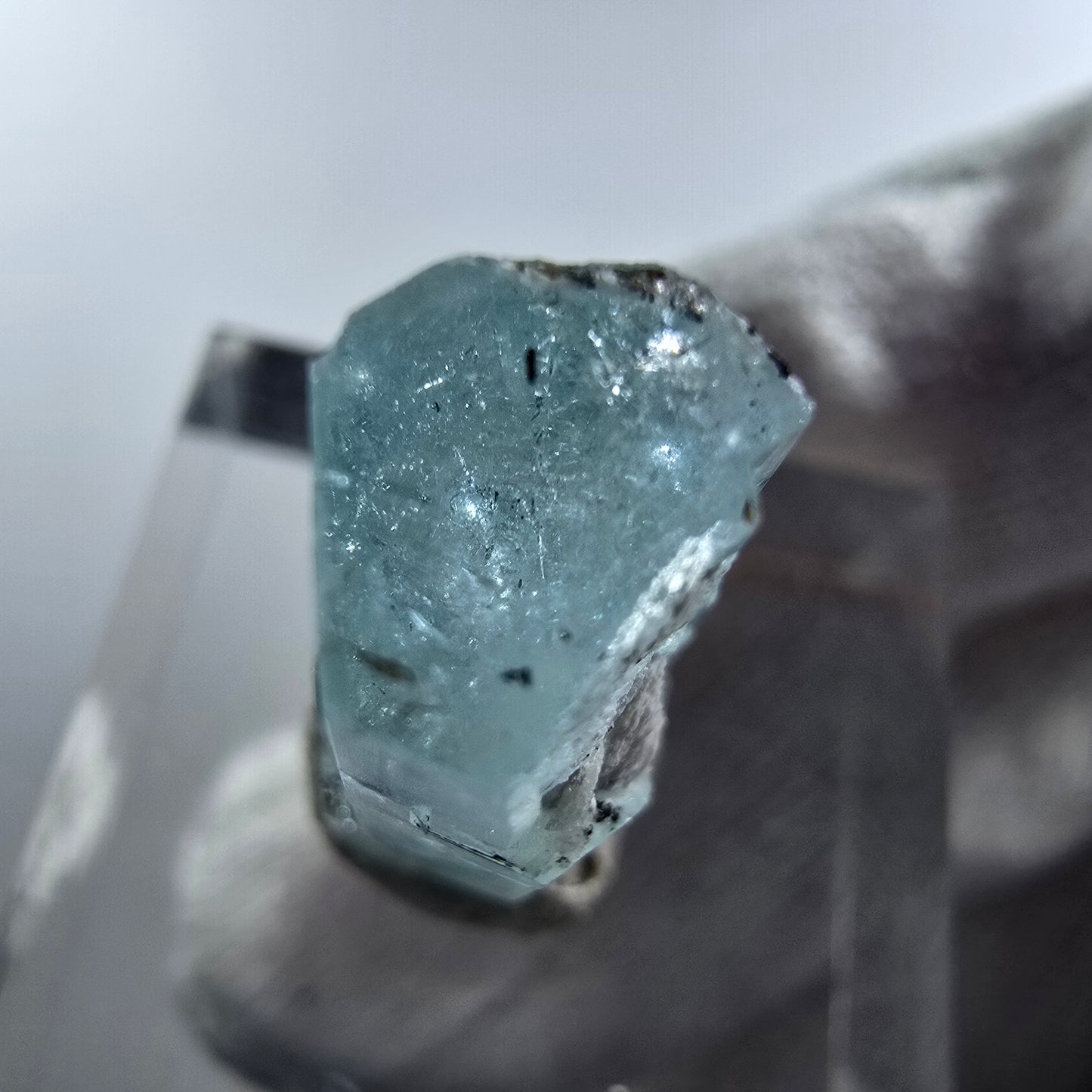 Aigue-marine Setlene, tourmaline Schörl stade Erongo, Namibie 20*9*8mm