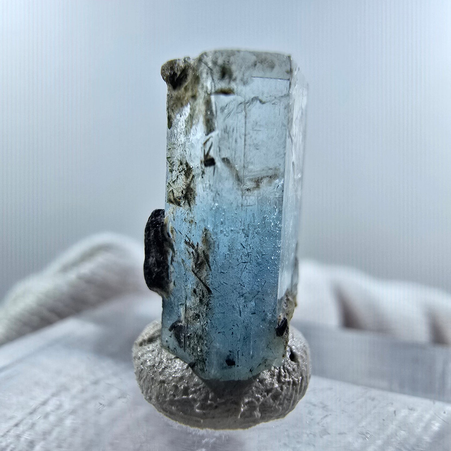 Aigue-marine Setlene, tourmaline Schörl stade Erongo, Namibie 14*9*7mm