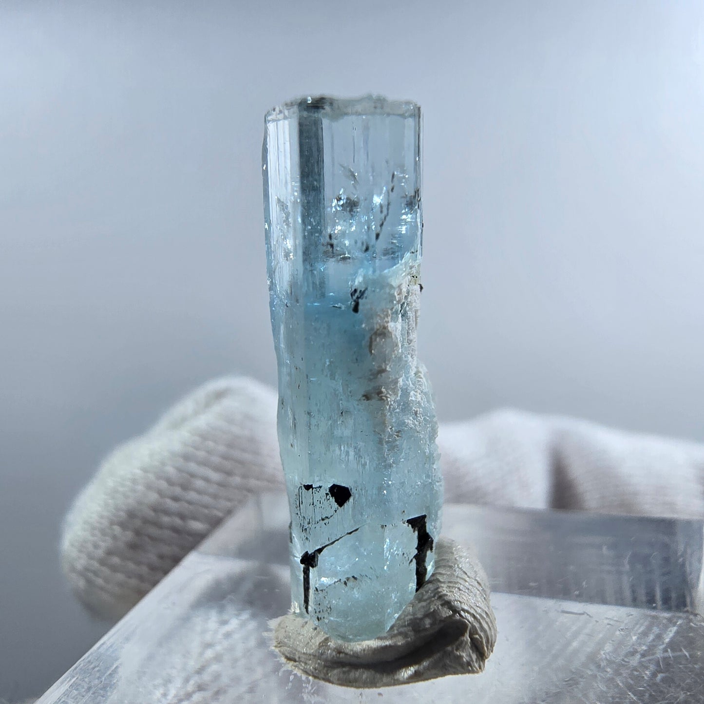 Aigue-marine de Setlene, tourmaline de Schörl, stade orthose Erongo, Namibie 23*8*7 mm