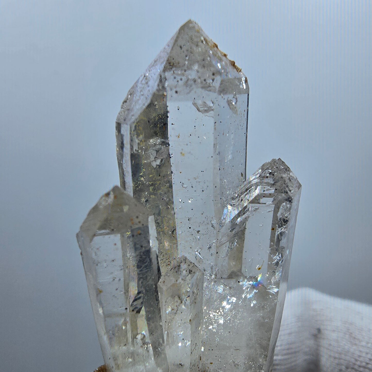 Sceptre DT en quartz fumé fantôme, calcite UV Valentine Pocket Goboboseb Namibie 60 x 26 x 25 mm