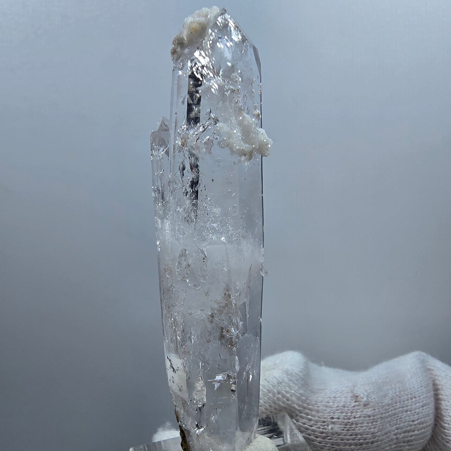 Quartz fumé lémurien Enhydro DT, quartz druze Valentine Pocket Goboboseb Namibie 69 x 17 x 13 mm