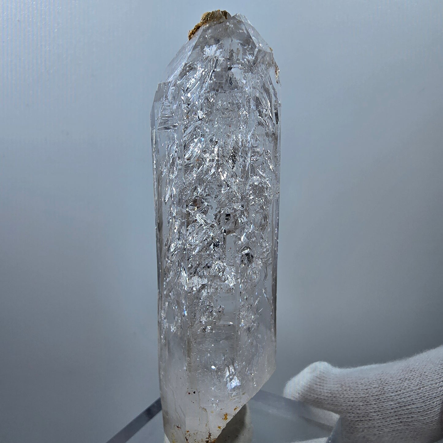 Enhydro Window Smoky Quartz, 3 Gobobs de poche Valentine à bulles (grandes). Namibie, 97 x 29 x 22 mm.
