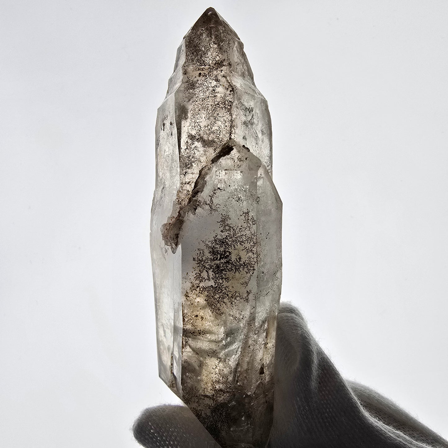 Quartz fumé squelette fantôme Enhydro, DT, calcite UV, Valentine Pocket Gob. Namibie, 107 x 41 x 27 mm