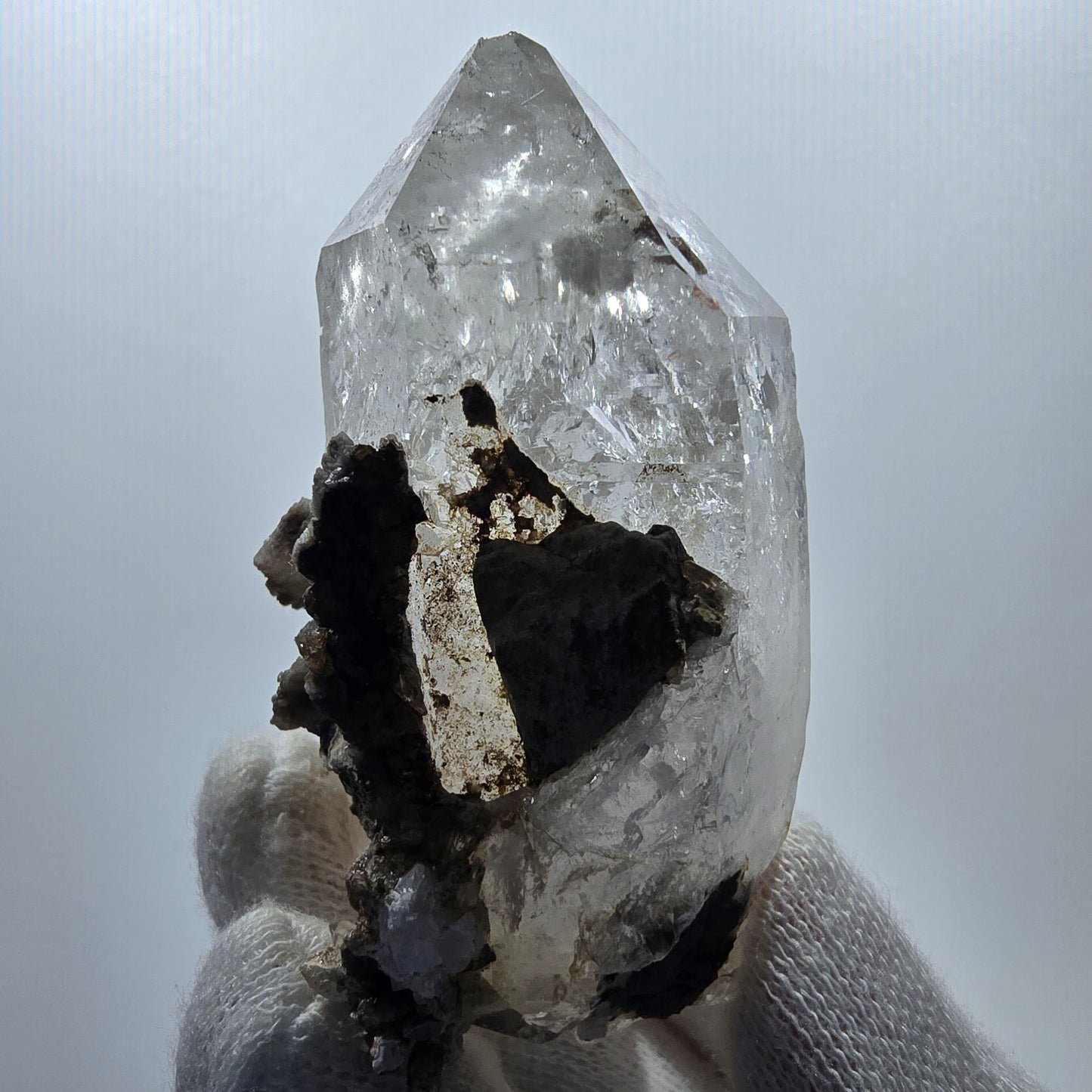 Goboboseb de poche Phantom Smoky Quartz UV Calcite Stage Valentine Namibie 65 x 42 x 37 mm