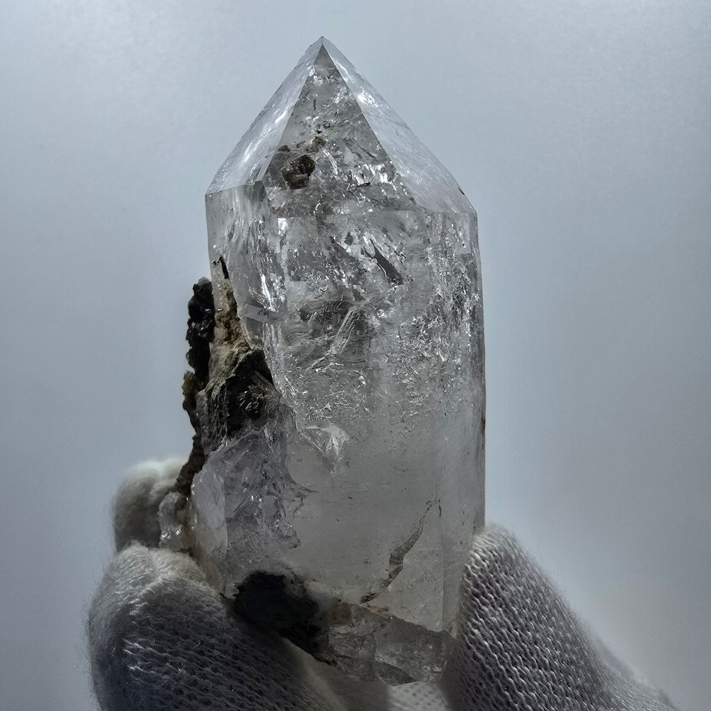 Goboboseb de poche Phantom Smoky Quartz UV Calcite Stage Valentine Namibie 65 x 42 x 37 mm