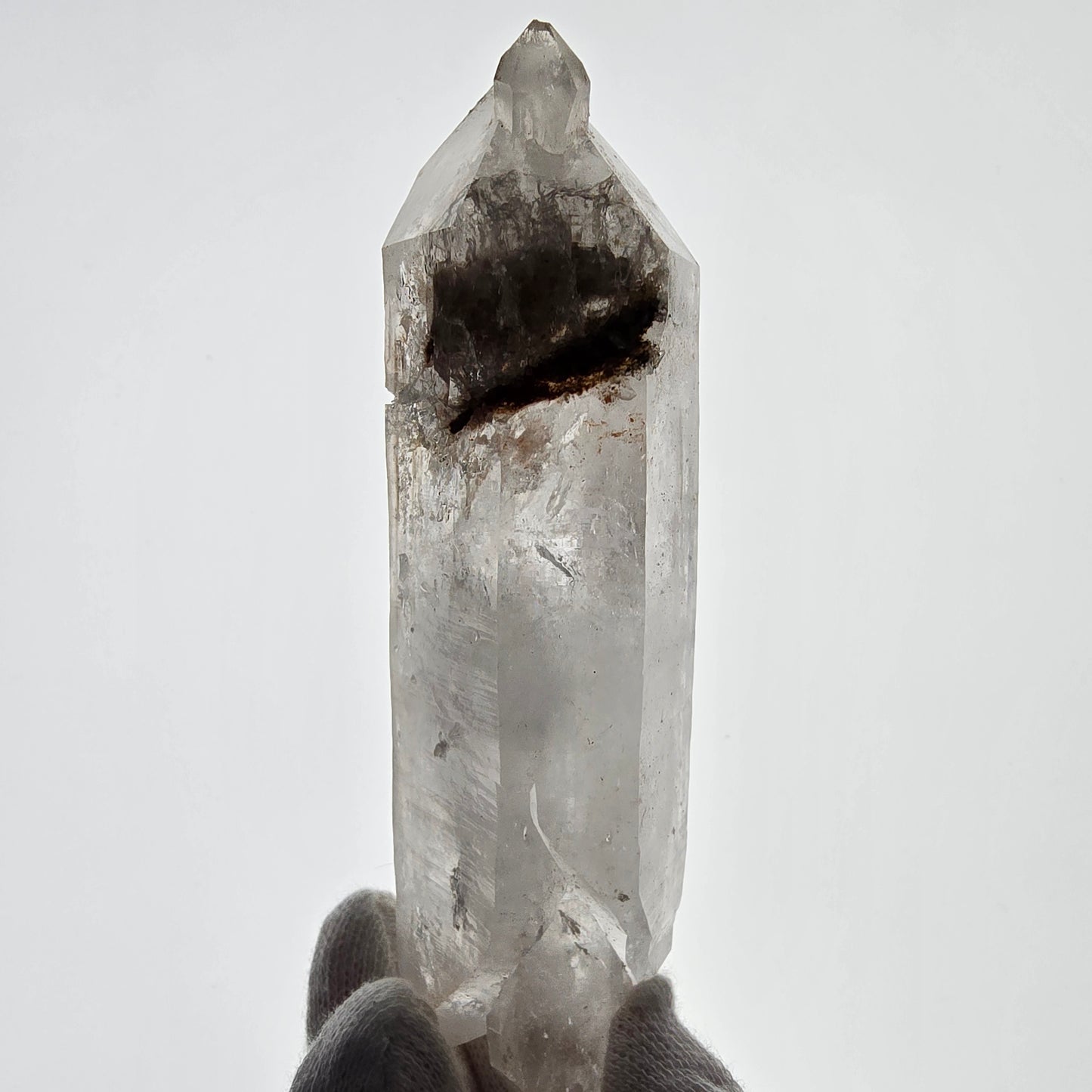 Gobo de poche Lemurian Phantom Skeleton en quartz fumé, DT Scepter Valentine. Namibie 117 x 36 x 29 mm