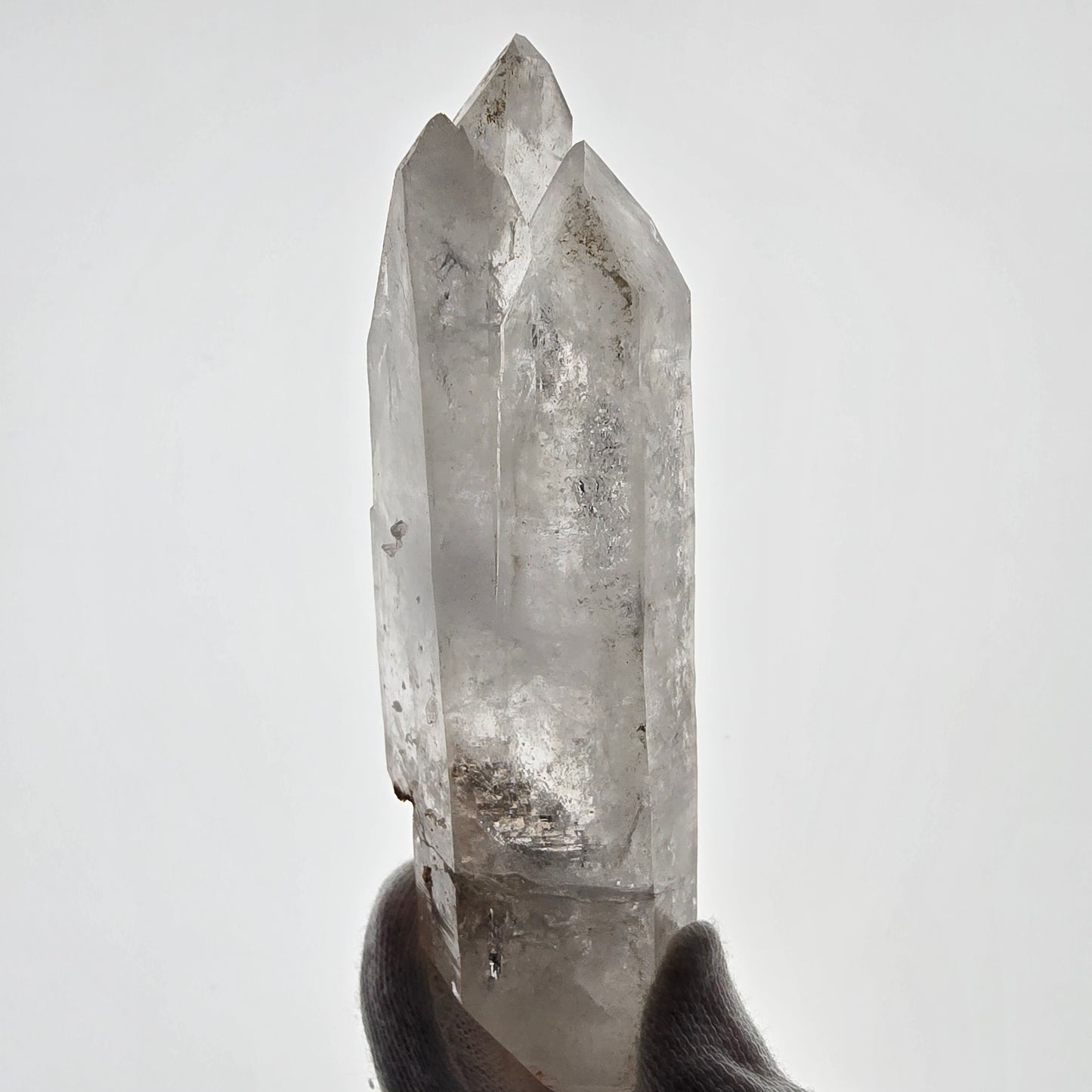 Gobo de poche Lemurian Phantom Skeleton en quartz fumé, DT Scepter Valentine. Namibie 117 x 36 x 29 mm