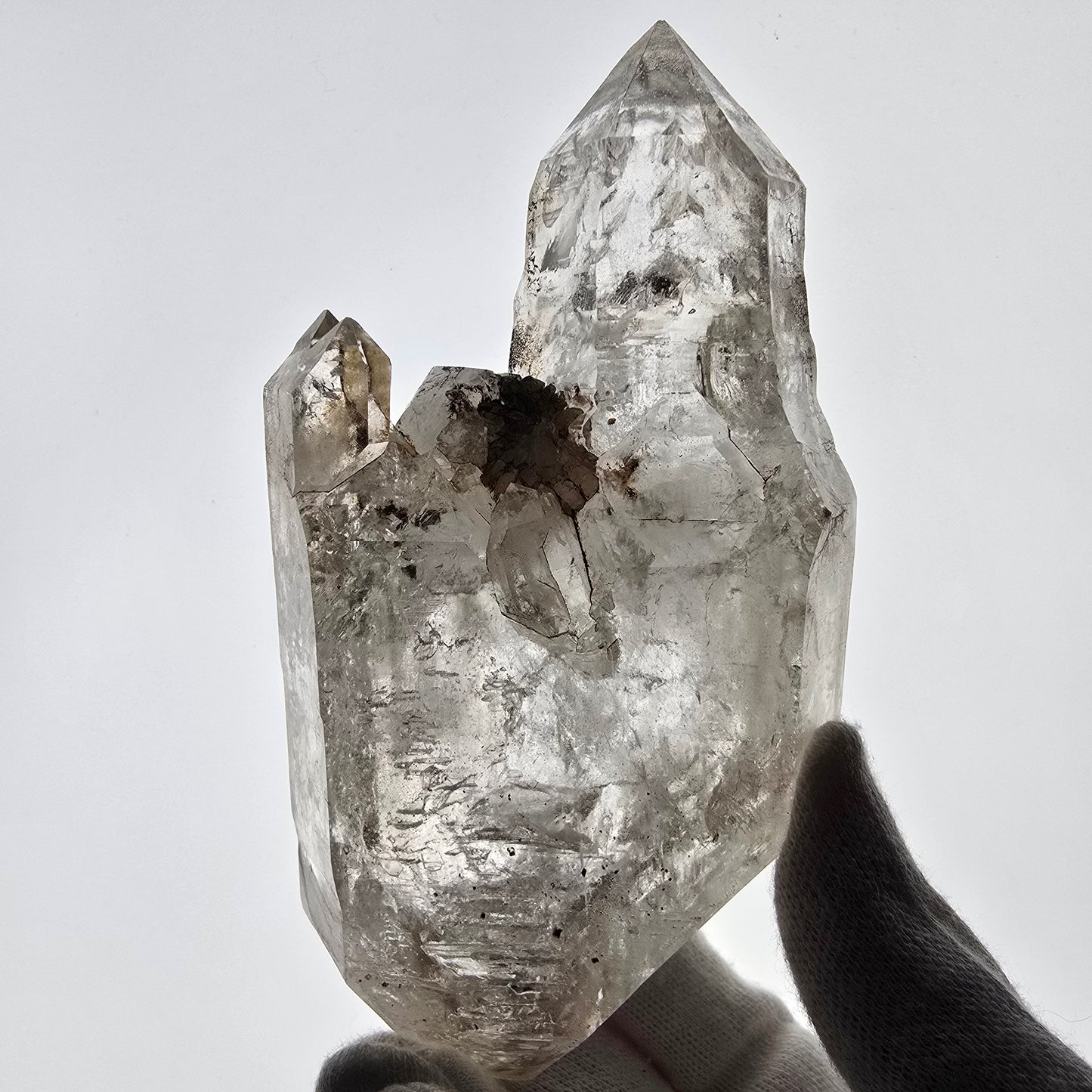 Sceptre DT Enhydro Skeleton Smoky Quartz 3x Bubble (grand) Valentine Pocket Namibie 131*70*52mm