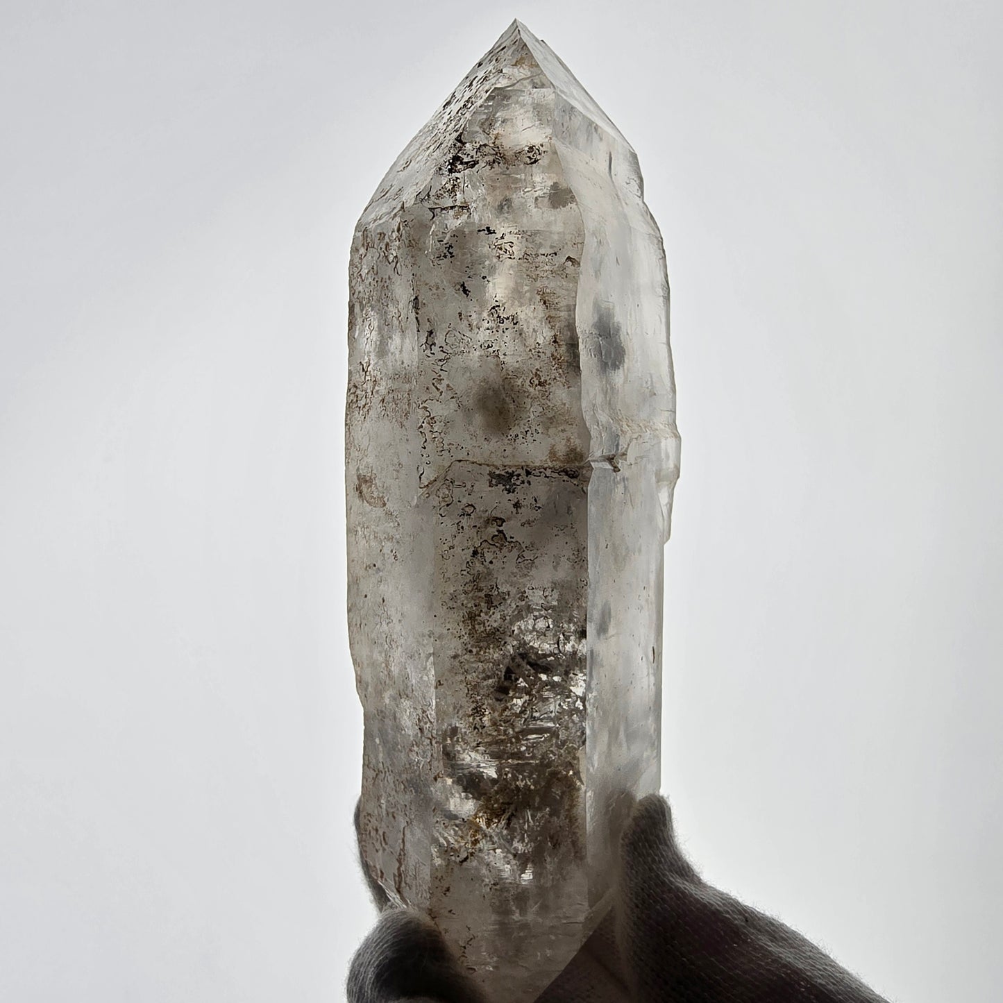 Sceptre DT en quartz fumé squelette Enhydro, poche Valentine en calcite UV, Namibie 153 x 62 x 39 mm