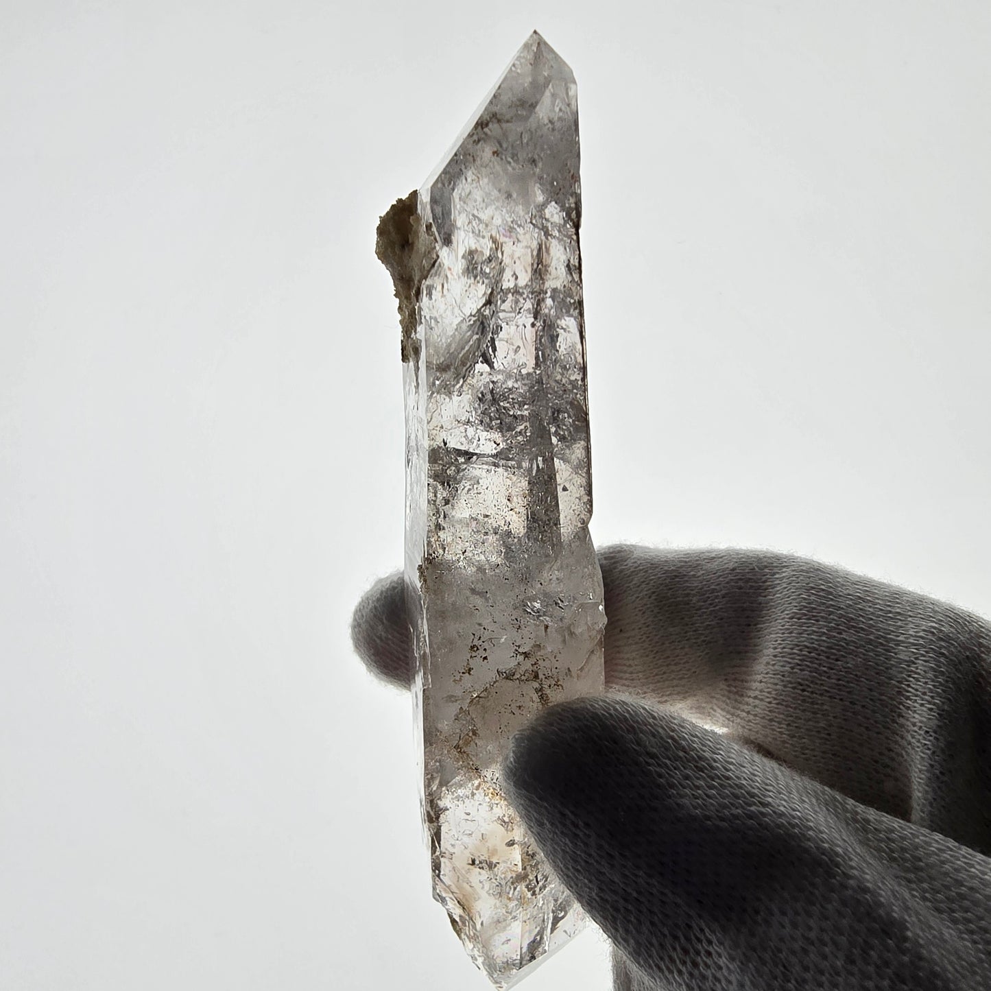 Sceptre DT en quartz fumé squelette Enhydro, poche Valentine en calcite UV, Namibie 98 x 24 x 18 mm