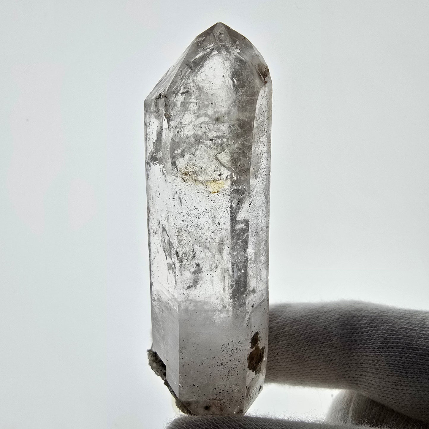 Quartz fumé squelette fantôme lémurien DT, calcite UV Valentine Pocket, Namibie 91 x 26 x 19 mm