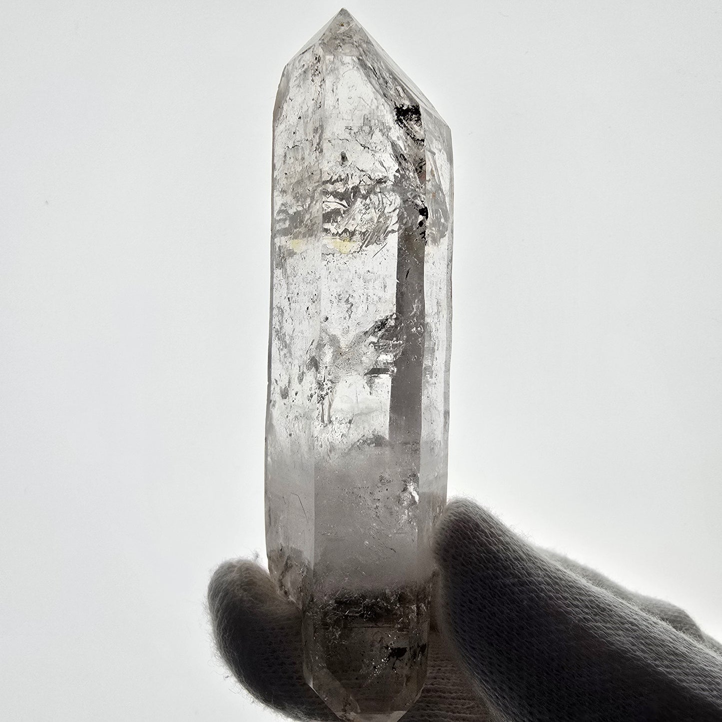 Quartz fumé squelette fantôme lémurien DT, calcite UV Valentine Pocket, Namibie 91 x 26 x 19 mm